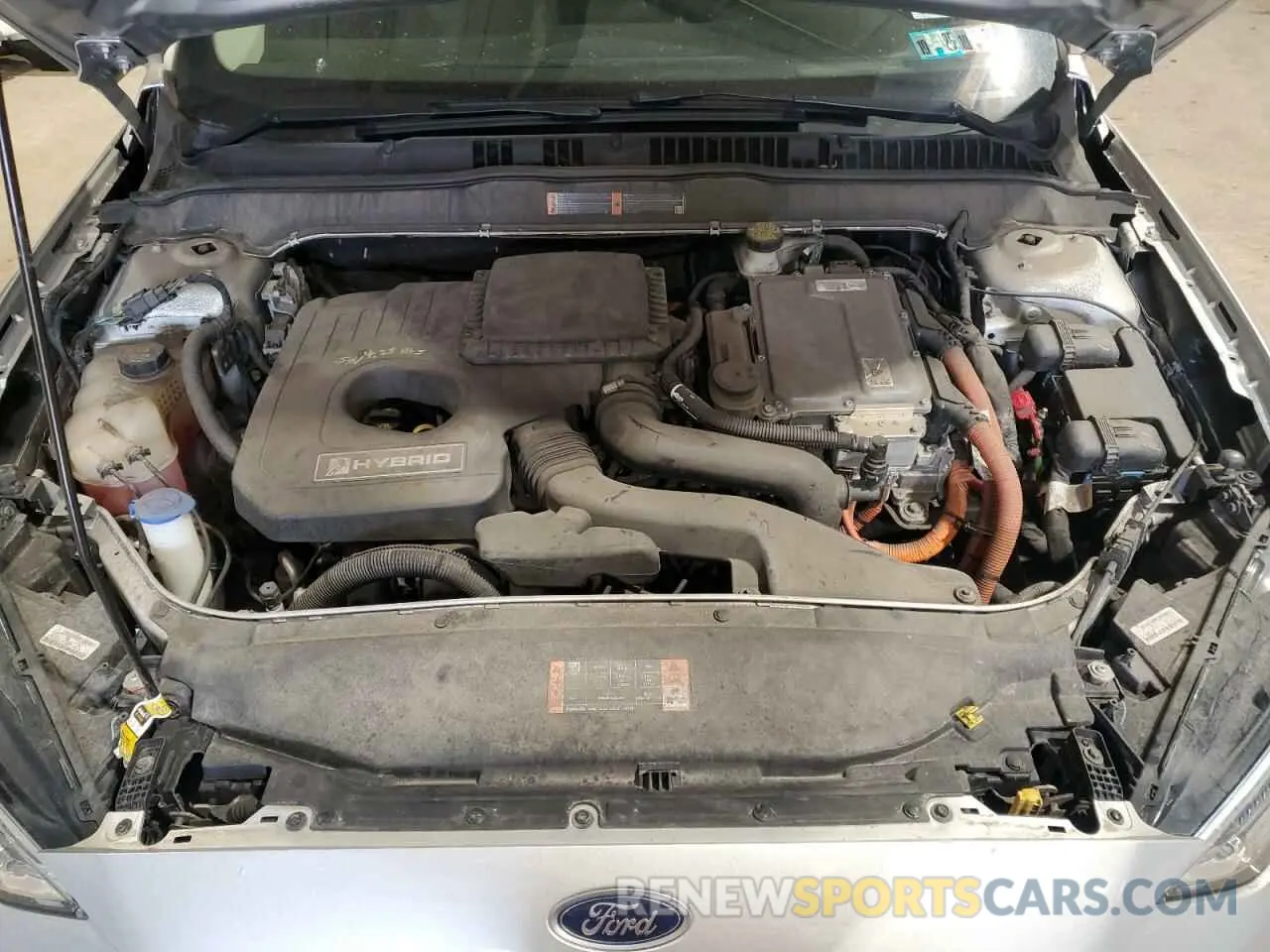12 Photograph of a damaged car 3FA6P0RU5KR138895 FORD FUSION 2019