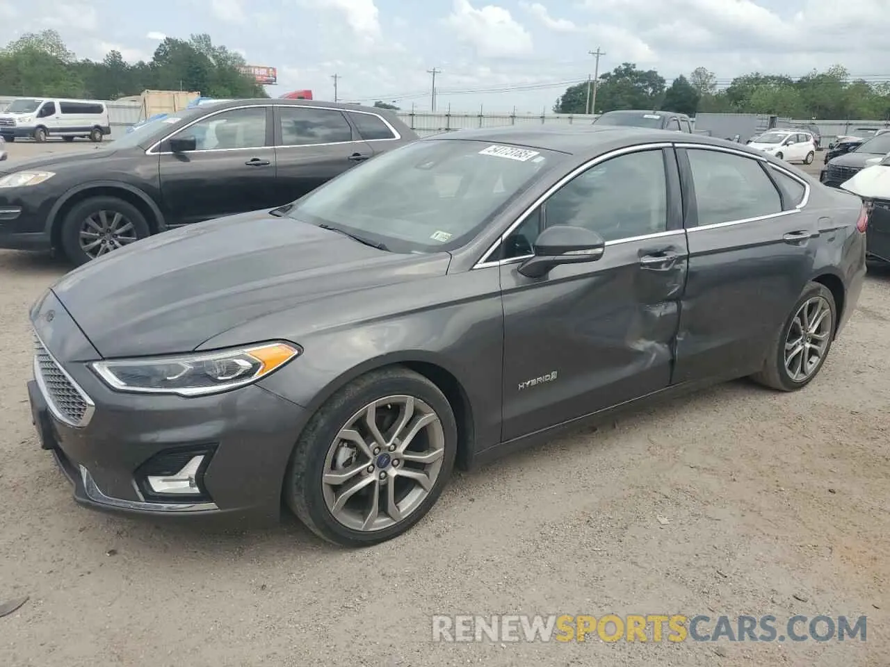 1 Фотография поврежденного автомобиля 3FA6P0RU6KR106828 FORD FUSION 2019