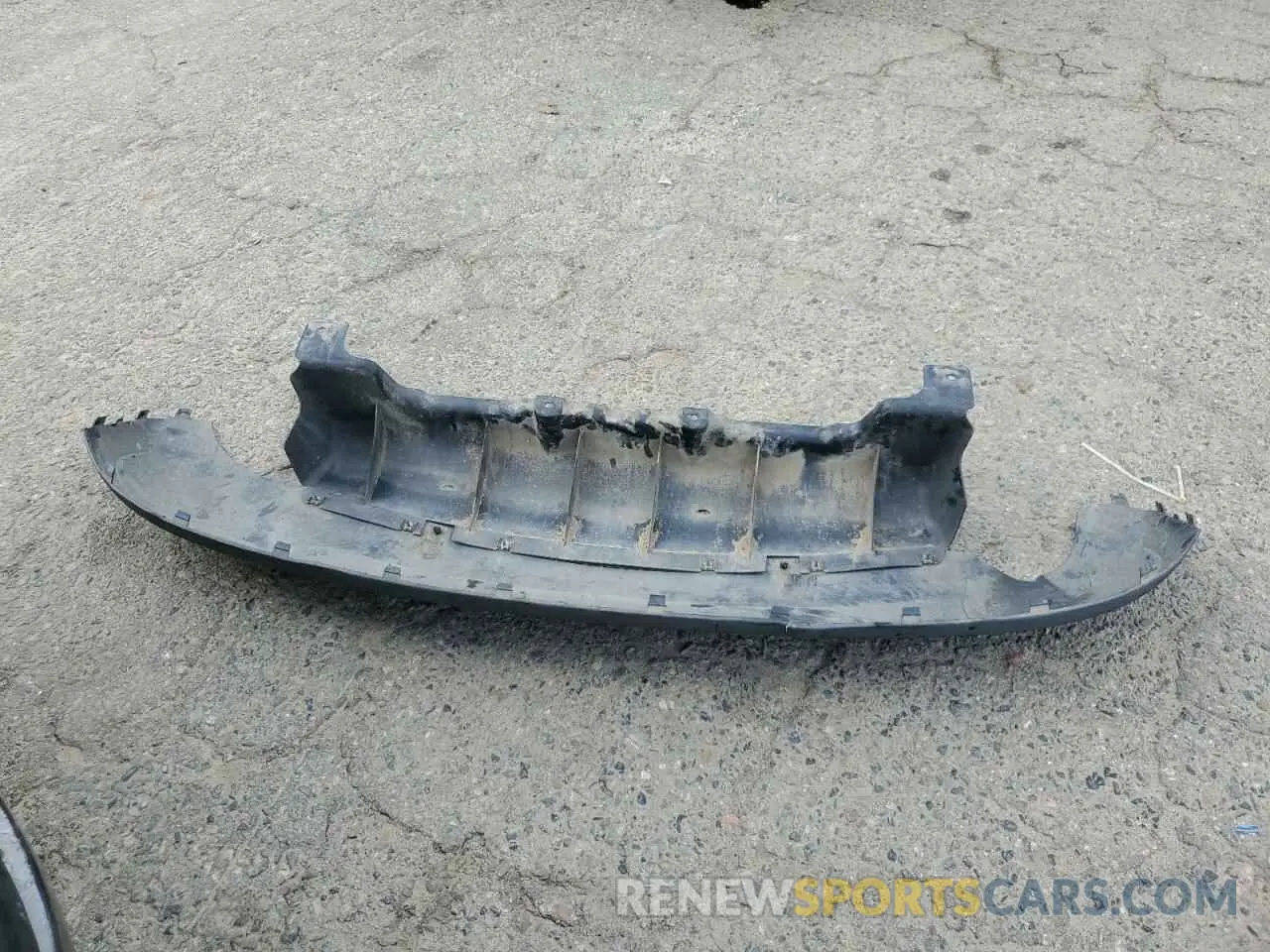 12 Photograph of a damaged car 3FA6P0RU6KR182145 FORD FUSION 2019