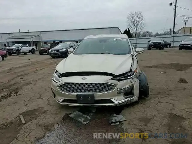 11 Photograph of a damaged car 3FA6P0RU9KR158115 FORD FUSION 2019