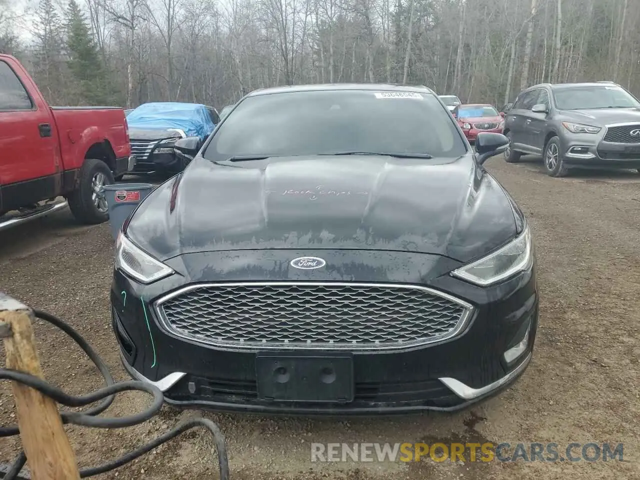 5 Photograph of a damaged car 3FA6P0RUXKR211789 FORD FUSION 2019
