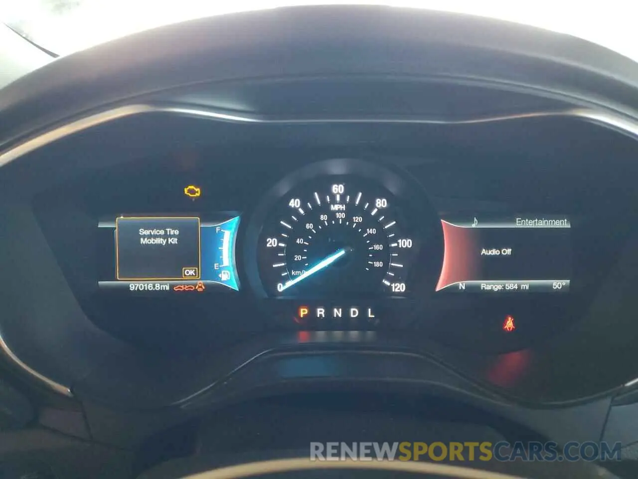 9 Photograph of a damaged car 3FA6P0SU2KR258602 FORD FUSION 2019