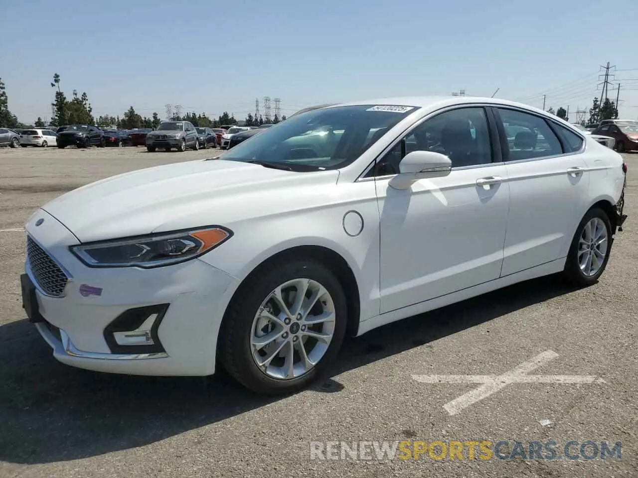 1 Photograph of a damaged car 3FA6P0SU6KR183595 FORD FUSION 2019