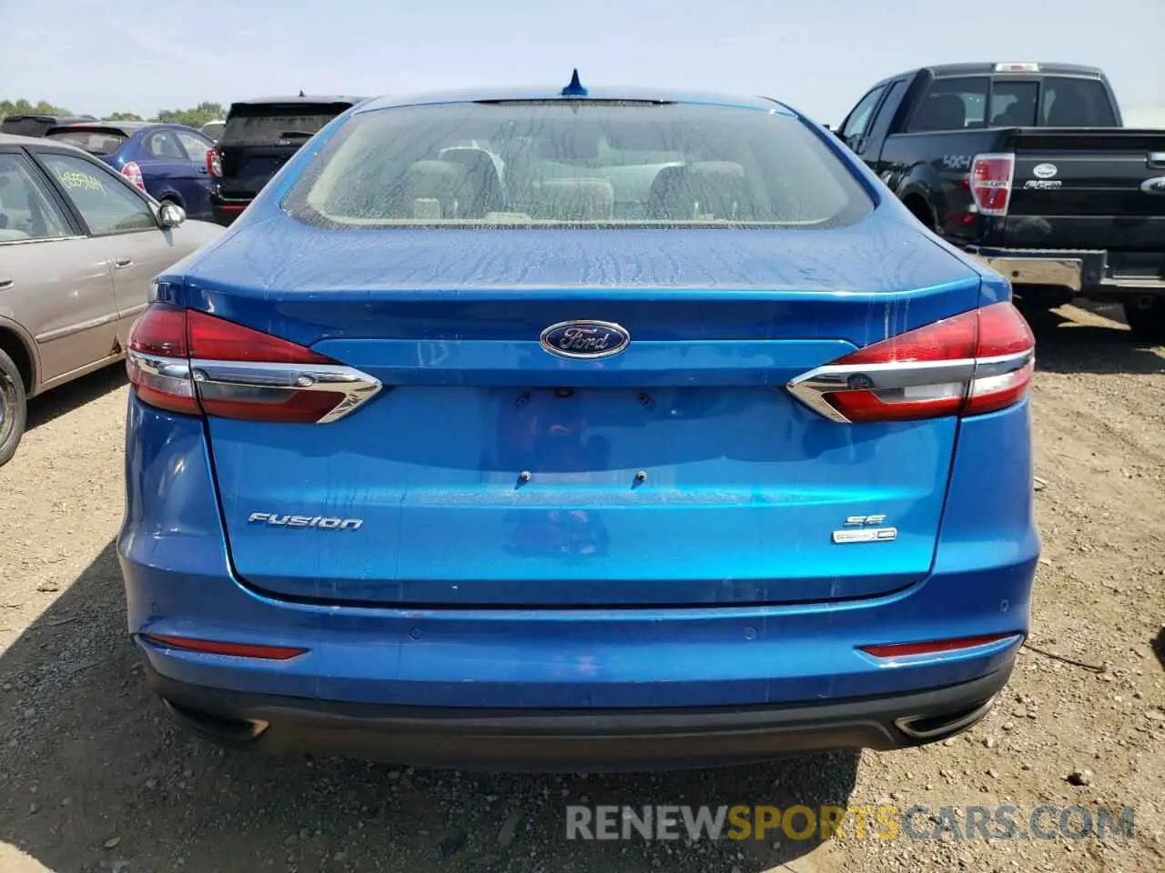 6 Photograph of a damaged car 3FA6P0T91KR142835 FORD FUSION 2019