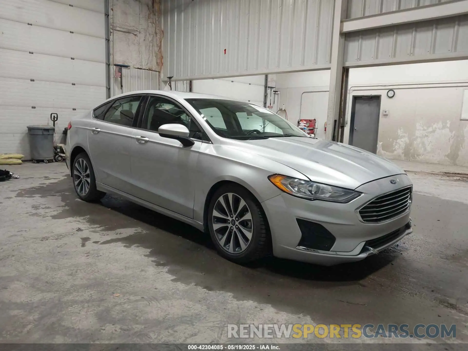 1 Photograph of a damaged car 3FA6P0T92KR261140 FORD FUSION 2019