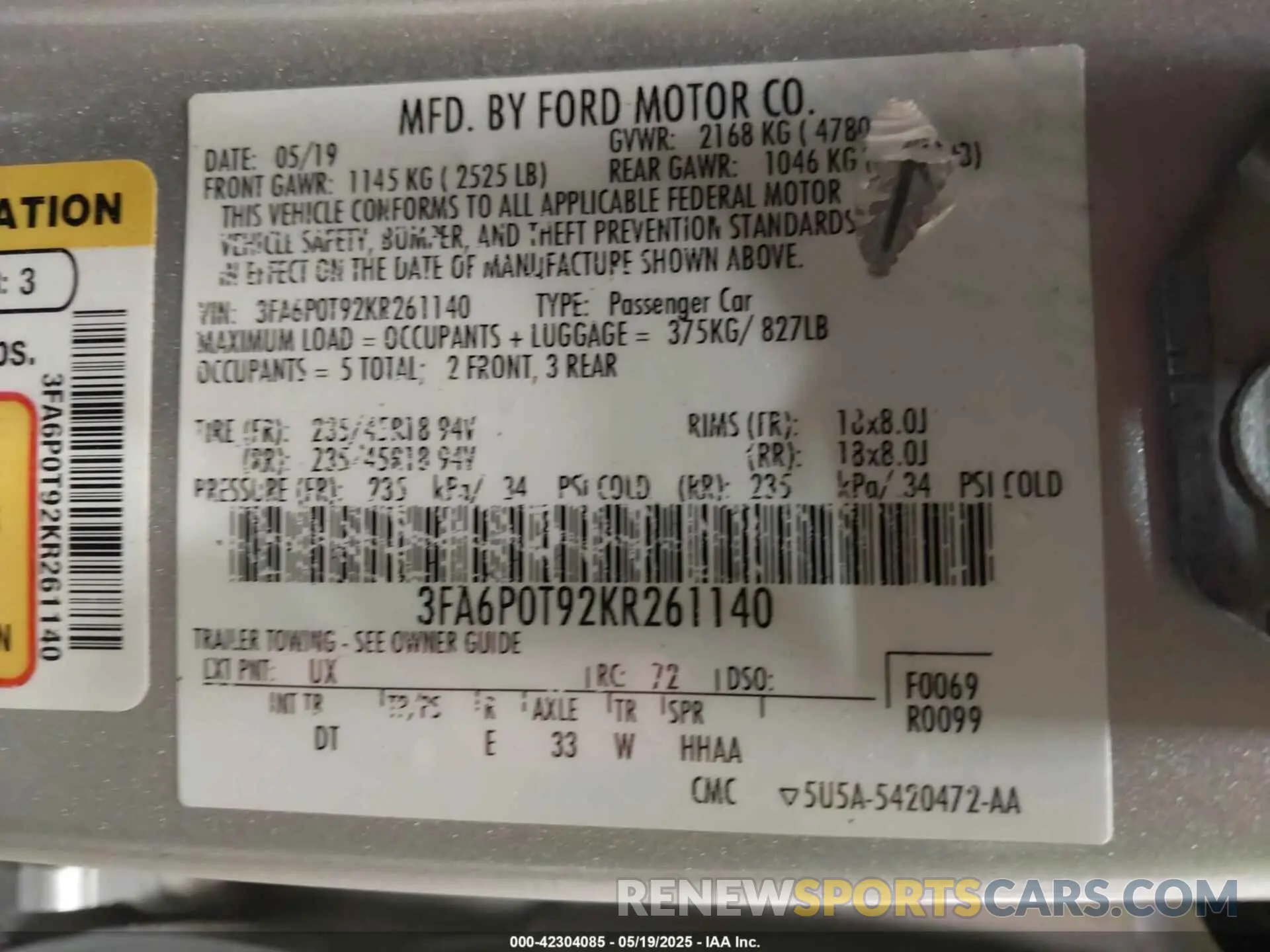 9 Photograph of a damaged car 3FA6P0T92KR261140 FORD FUSION 2019