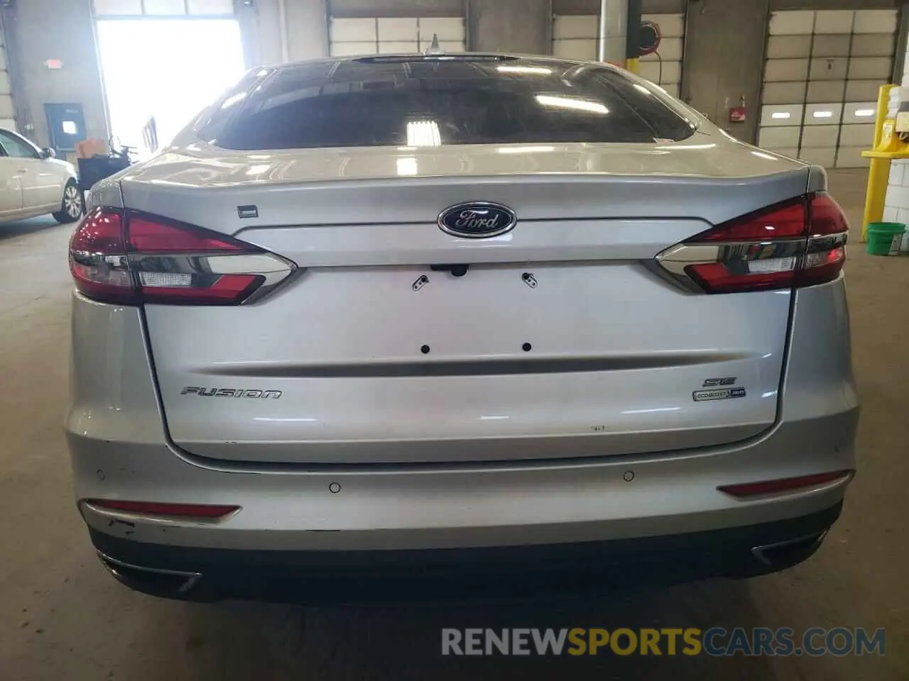 6 Photograph of a damaged car 3FA6P0T92KR264958 FORD FUSION 2019