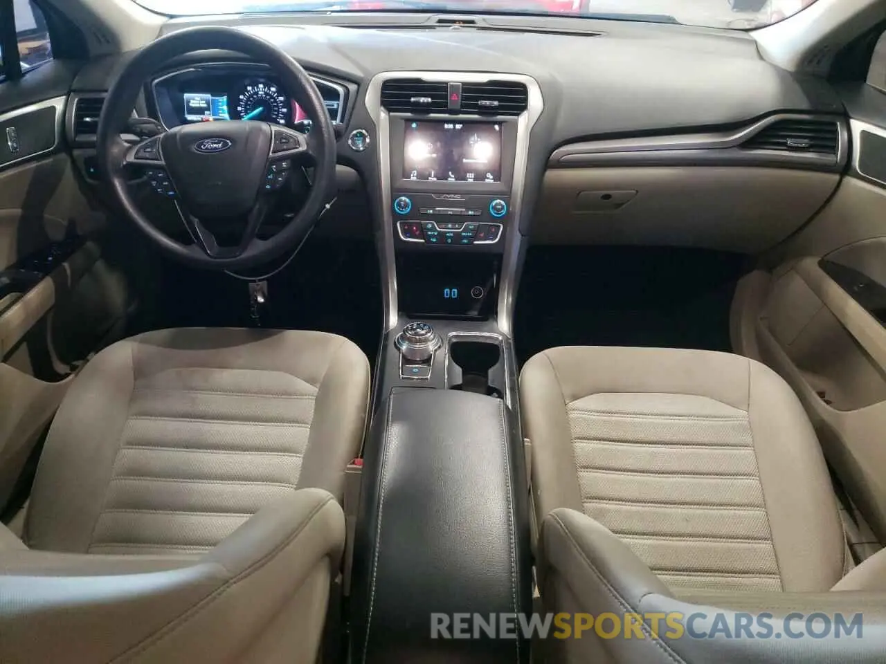 8 Photograph of a damaged car 3FA6P0T92KR264958 FORD FUSION 2019
