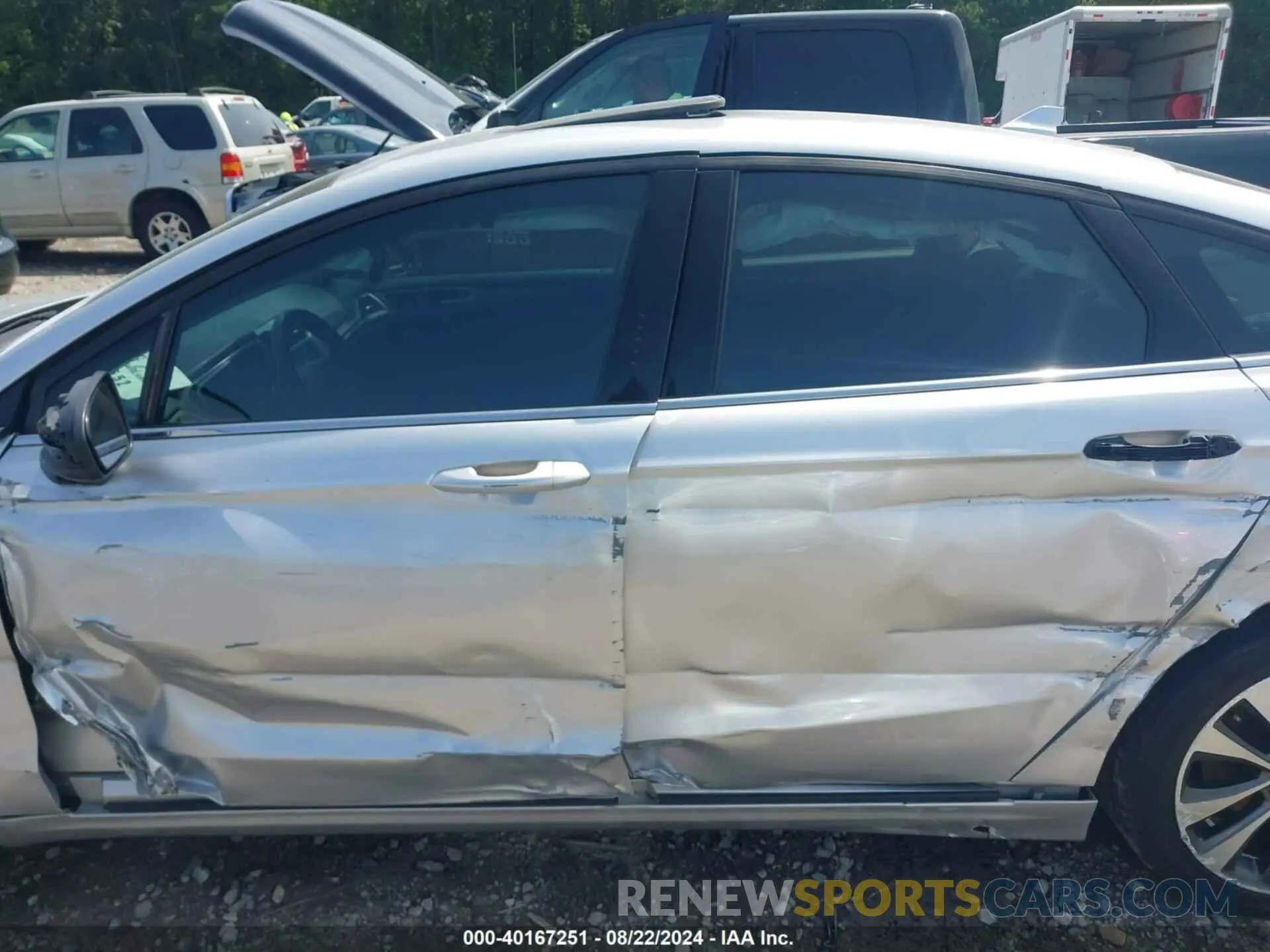 15 Photograph of a damaged car 3FA6P0T96KR269712 FORD FUSION 2019