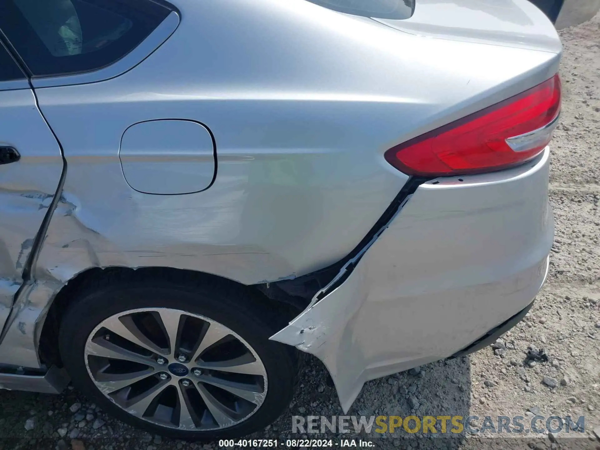 22 Photograph of a damaged car 3FA6P0T96KR269712 FORD FUSION 2019