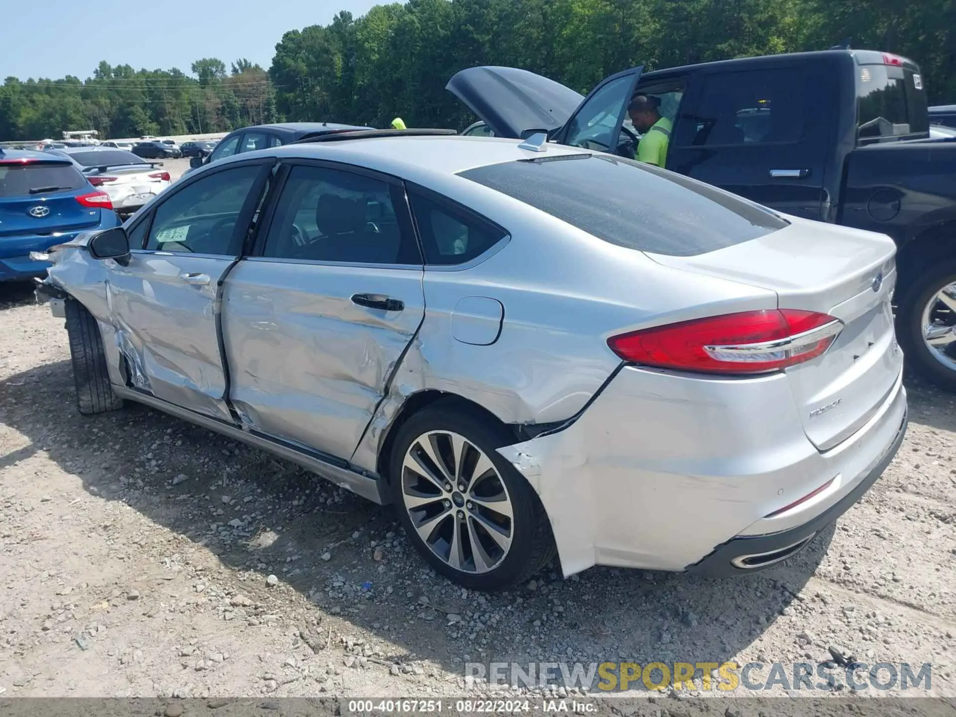 3 Photograph of a damaged car 3FA6P0T96KR269712 FORD FUSION 2019
