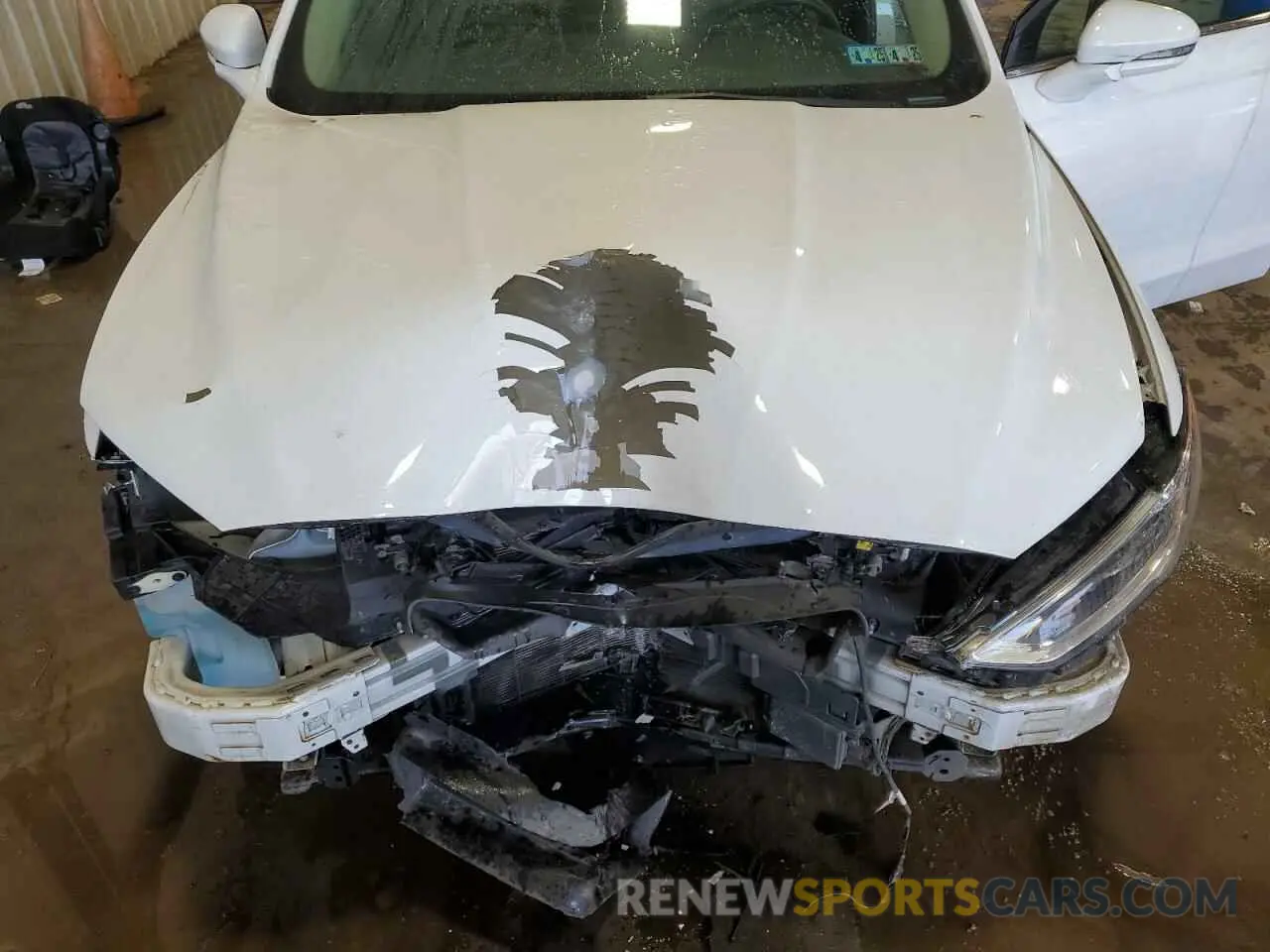 11 Photograph of a damaged car 3FA6P0CD0LR116426 FORD FUSION 2020