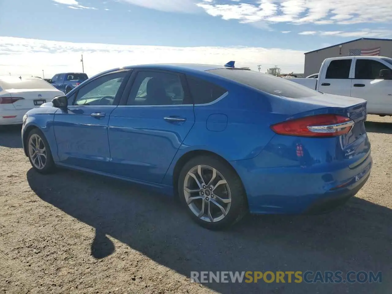 2 Фотография поврежденного автомобиля 3FA6P0CD0LR188310 FORD FUSION 2020