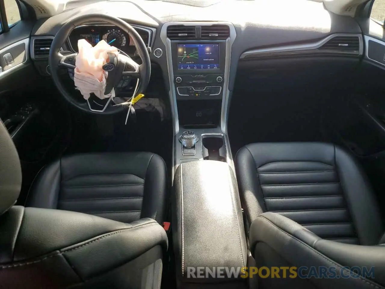 8 Фотография поврежденного автомобиля 3FA6P0CD0LR188310 FORD FUSION 2020