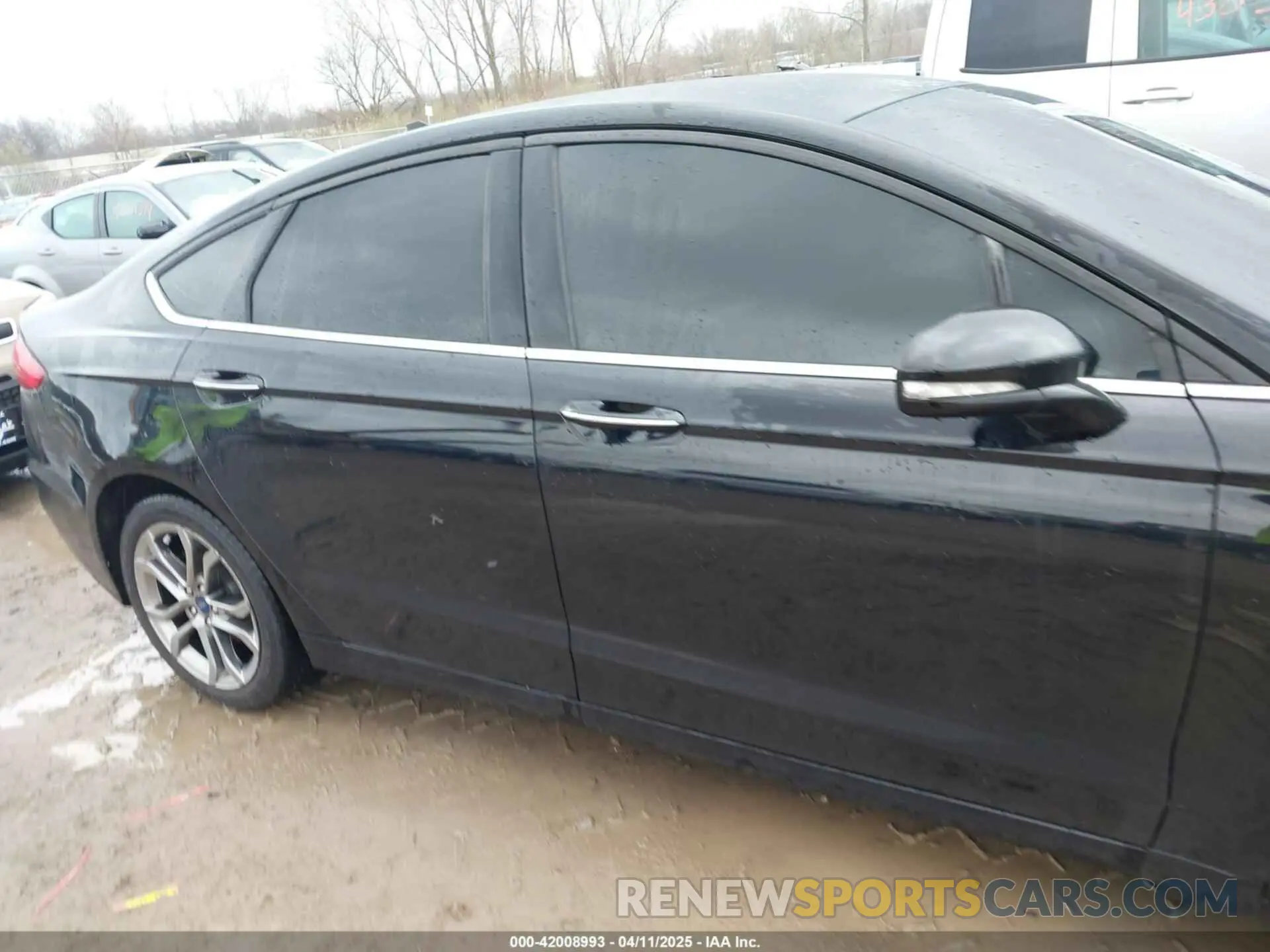 14 Фотография поврежденного автомобиля 3FA6P0CD0LR263247 FORD FUSION 2020