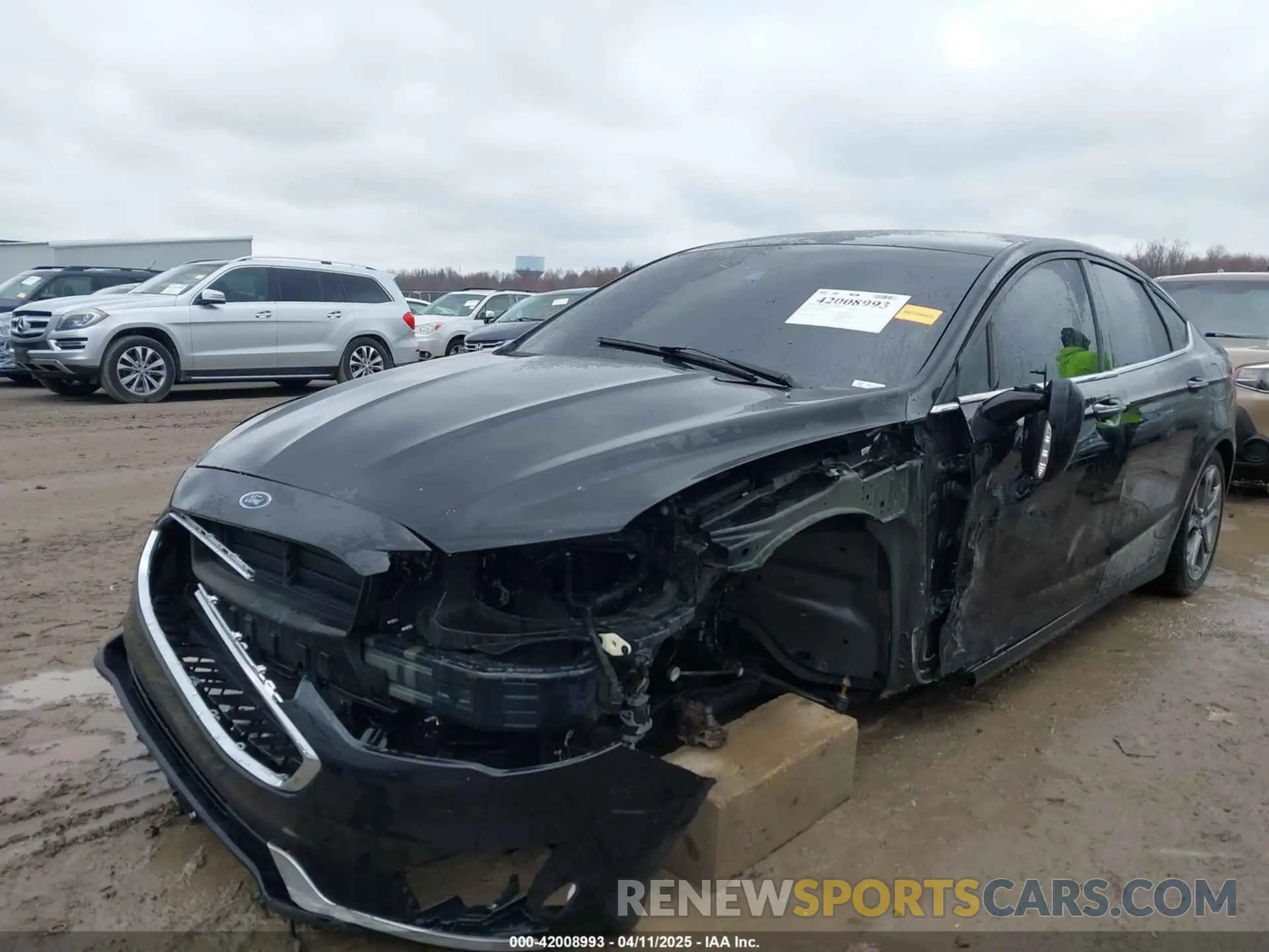 2 Фотография поврежденного автомобиля 3FA6P0CD0LR263247 FORD FUSION 2020