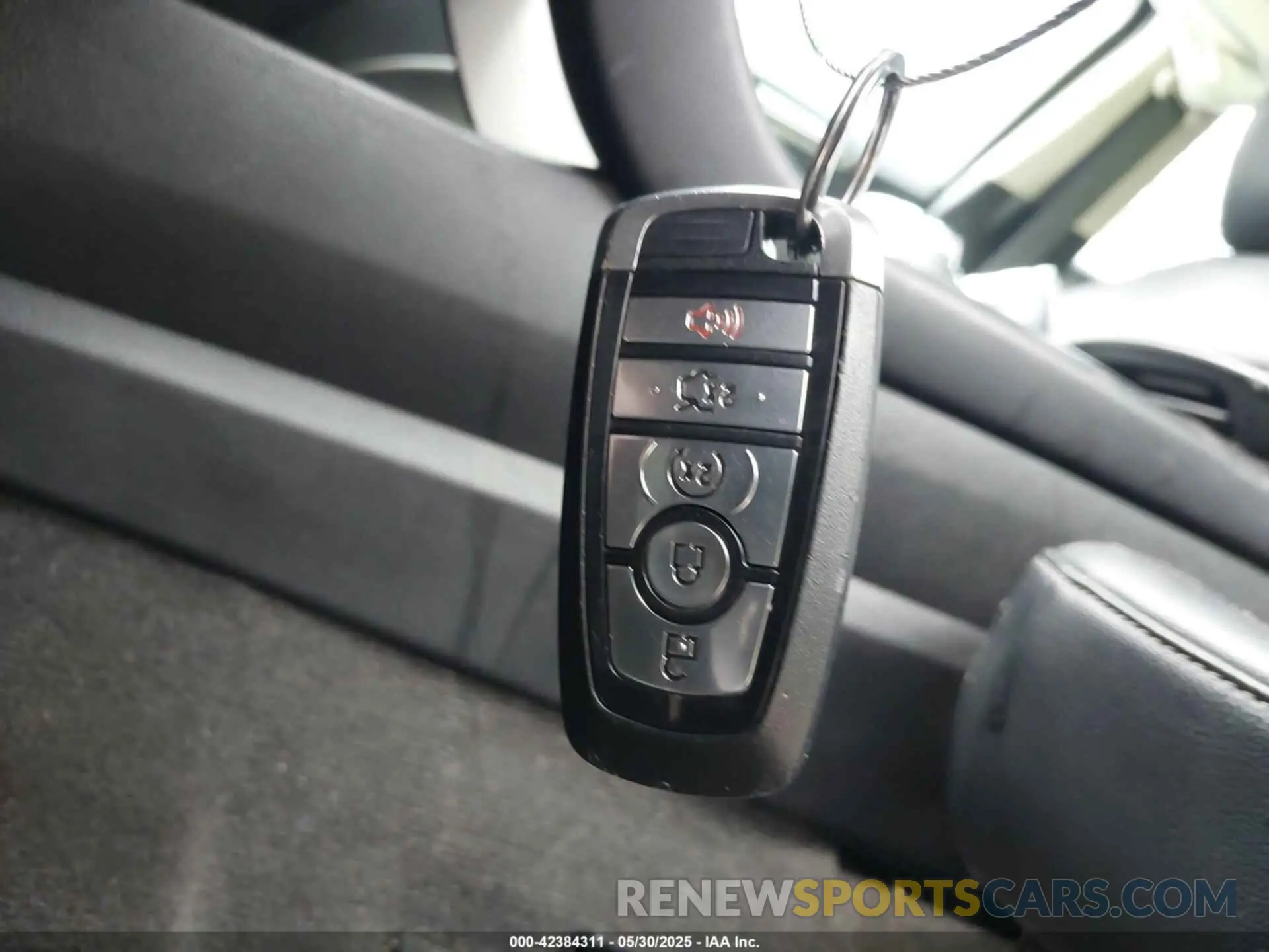 11 Фотография поврежденного автомобиля 3FA6P0CD1LR180409 FORD FUSION 2020