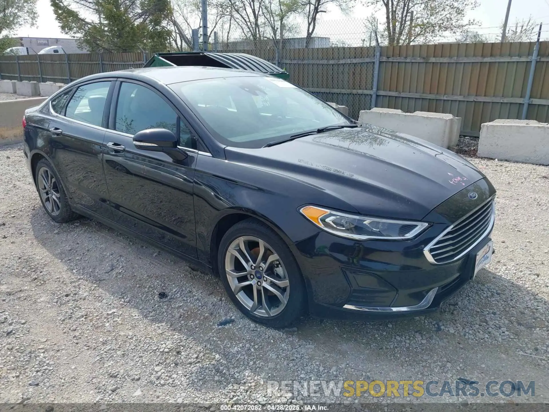 1 Фотография поврежденного автомобиля 3FA6P0CD1LR216339 FORD FUSION 2020