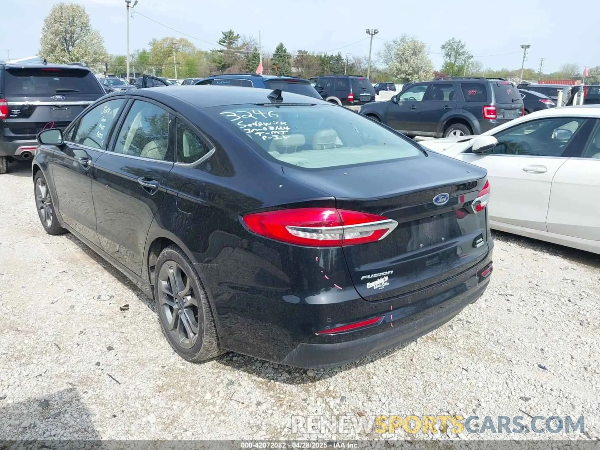 3 Фотография поврежденного автомобиля 3FA6P0CD1LR216339 FORD FUSION 2020