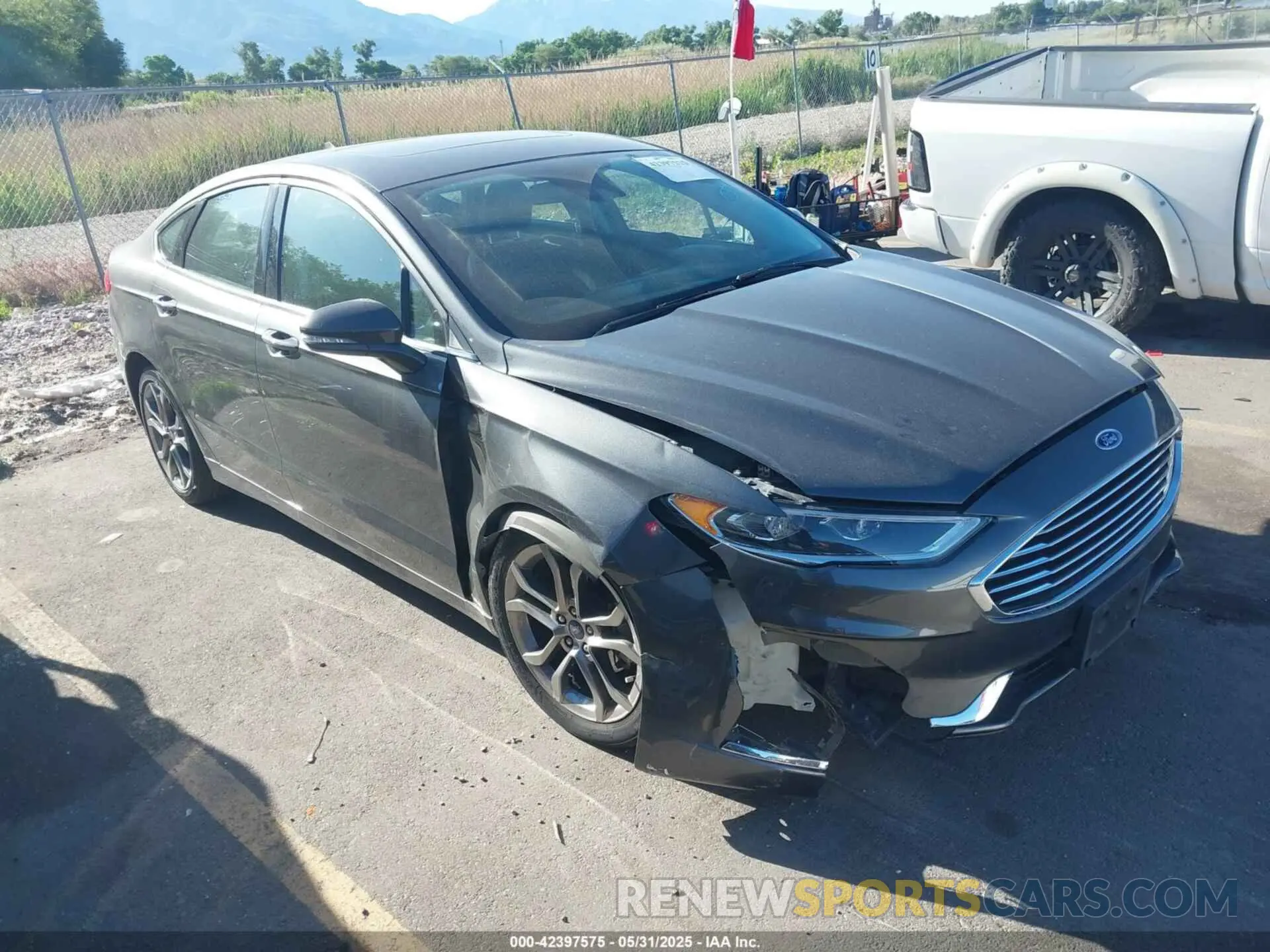 1 Photograph of a damaged car 3FA6P0CD2LR115228 FORD FUSION 2020
