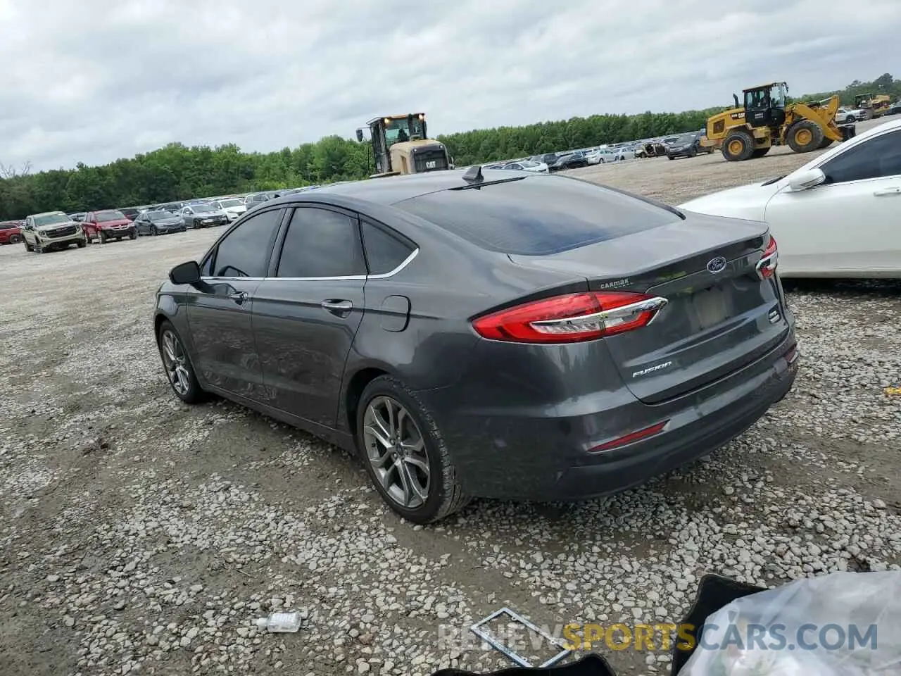 2 Фотография поврежденного автомобиля 3FA6P0CD2LR160797 FORD FUSION 2020