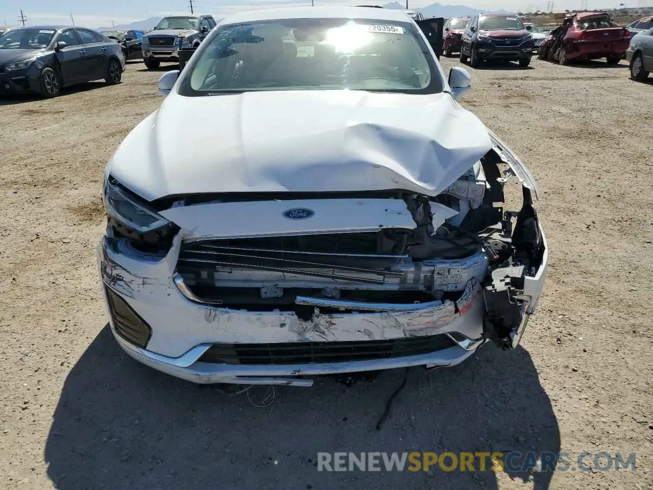 5 Фотография поврежденного автомобиля 3FA6P0CD2LR177776 FORD FUSION 2020