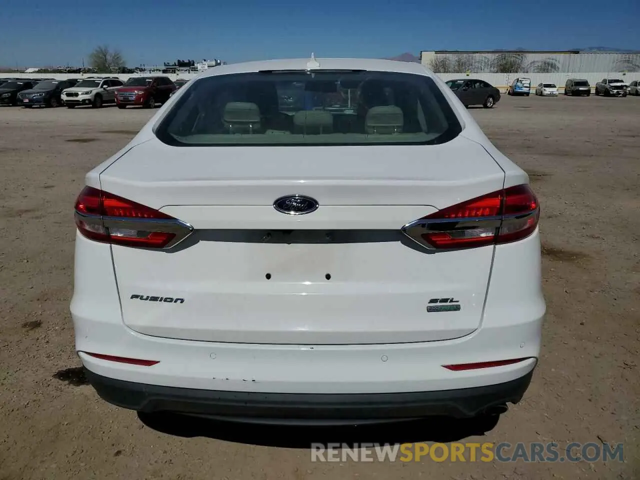 6 Фотография поврежденного автомобиля 3FA6P0CD2LR177776 FORD FUSION 2020