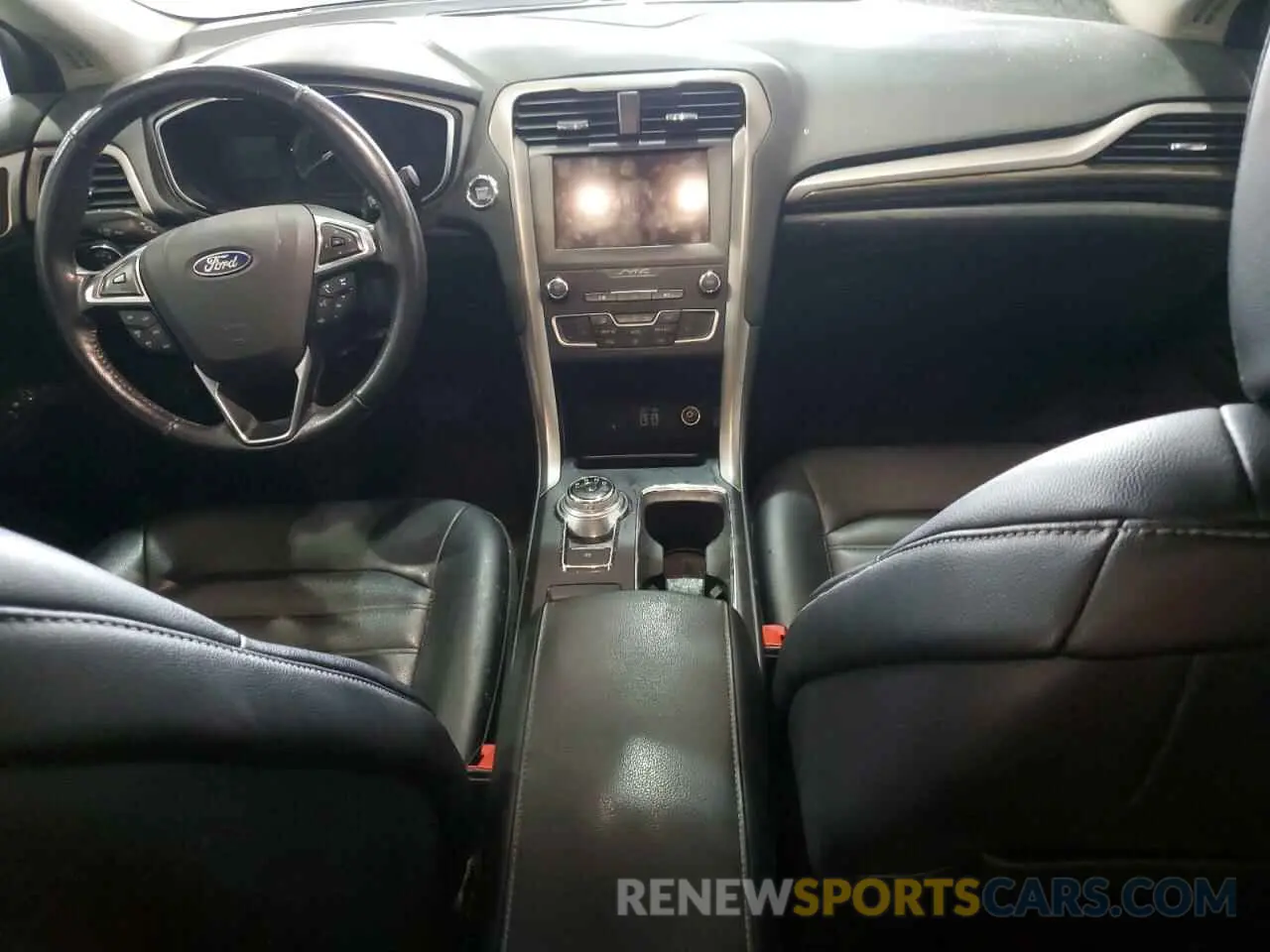 8 Фотография поврежденного автомобиля 3FA6P0CD3LR117683 FORD FUSION 2020