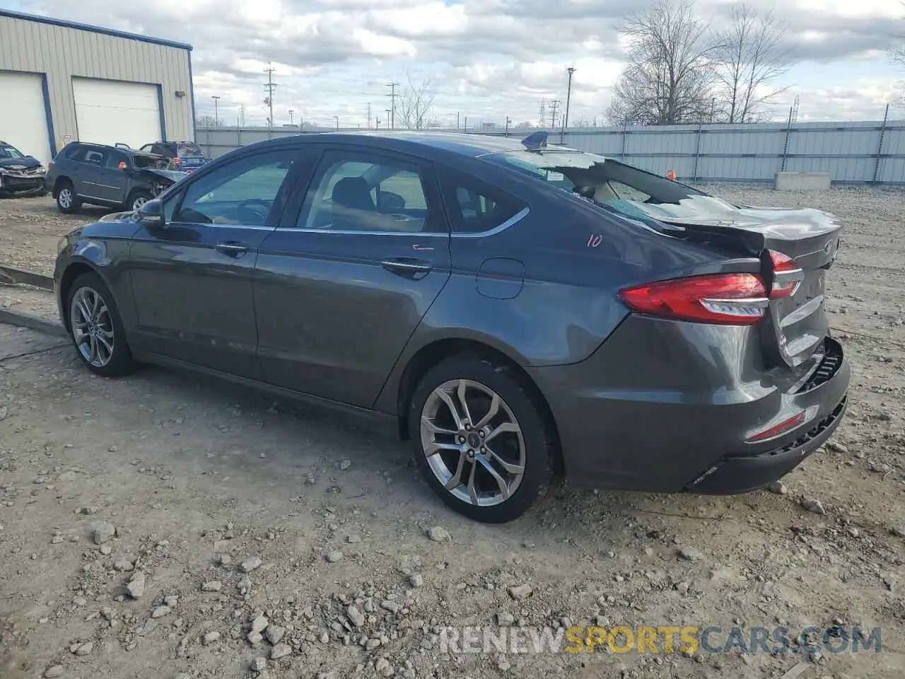 2 Photograph of a damaged car 3FA6P0CD3LR197924 FORD FUSION 2020