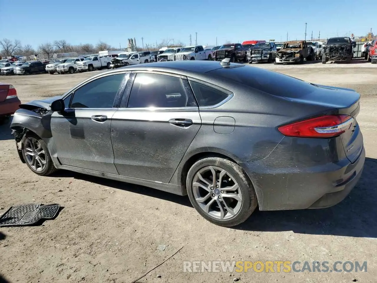 2 Фотография поврежденного автомобиля 3FA6P0CD4LR119331 FORD FUSION 2020