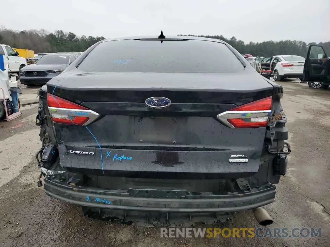 6 Photograph of a damaged car 3FA6P0CD5LR133044 FORD FUSION 2020