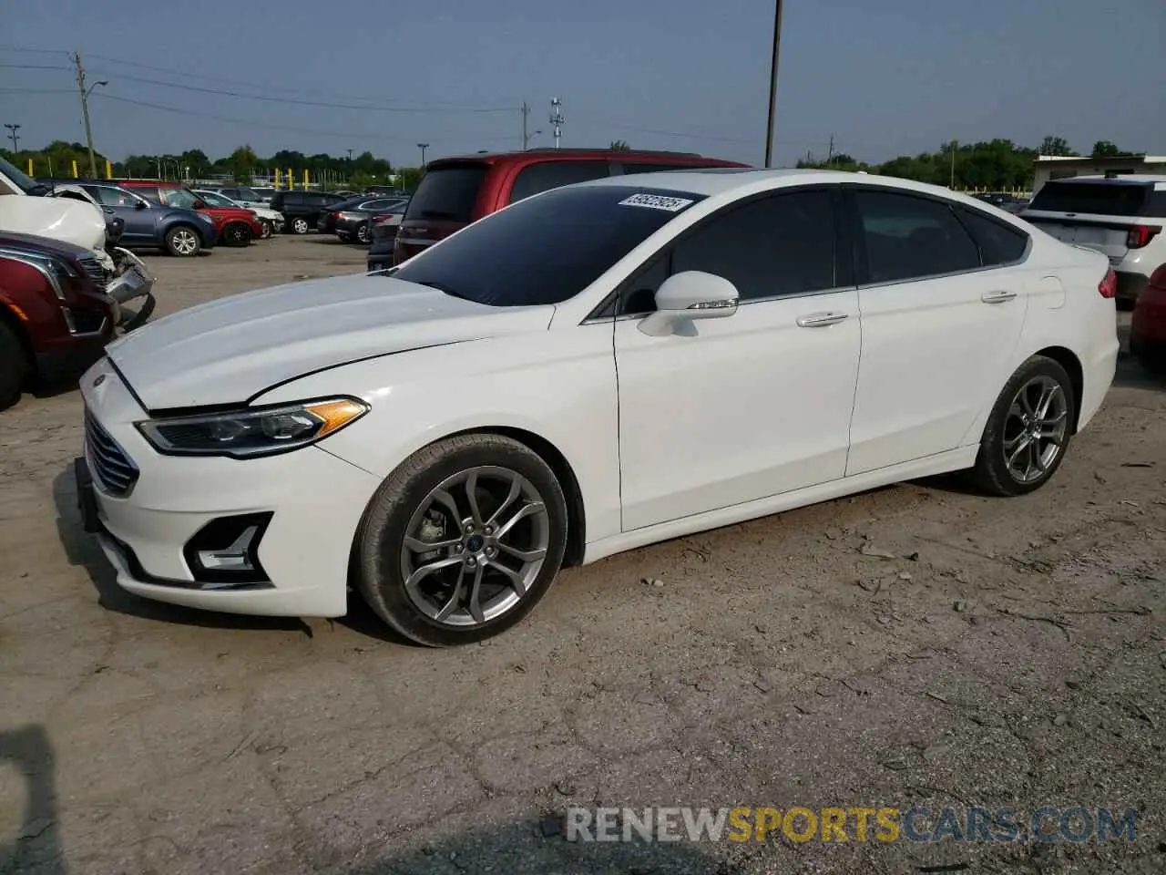 1 Фотография поврежденного автомобиля 3FA6P0CD6LR116432 FORD FUSION 2020