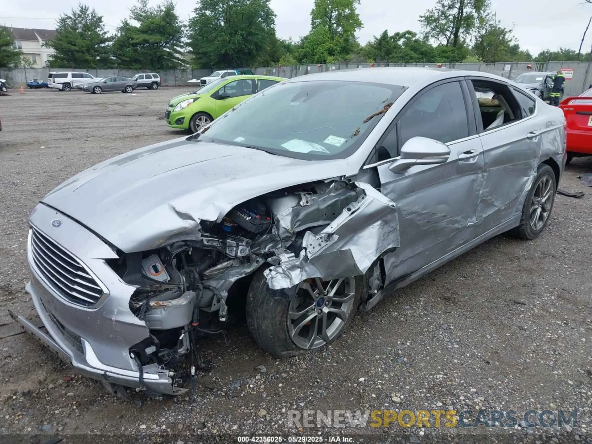6 Фотография поврежденного автомобиля 3FA6P0CD6LR130394 FORD FUSION 2020