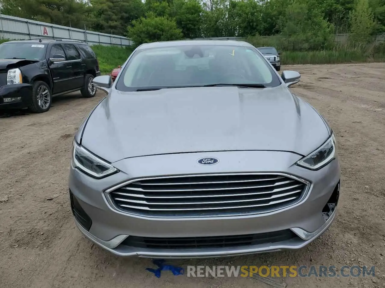 5 Photograph of a damaged car 3FA6P0CD6LR133621 FORD FUSION 2020