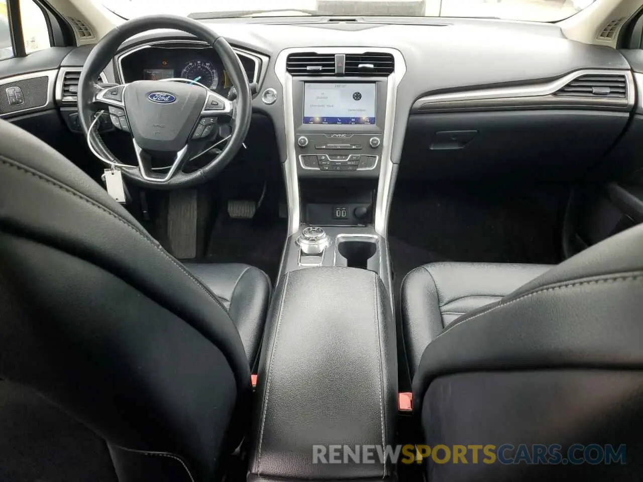 8 Photograph of a damaged car 3FA6P0CD6LR133621 FORD FUSION 2020