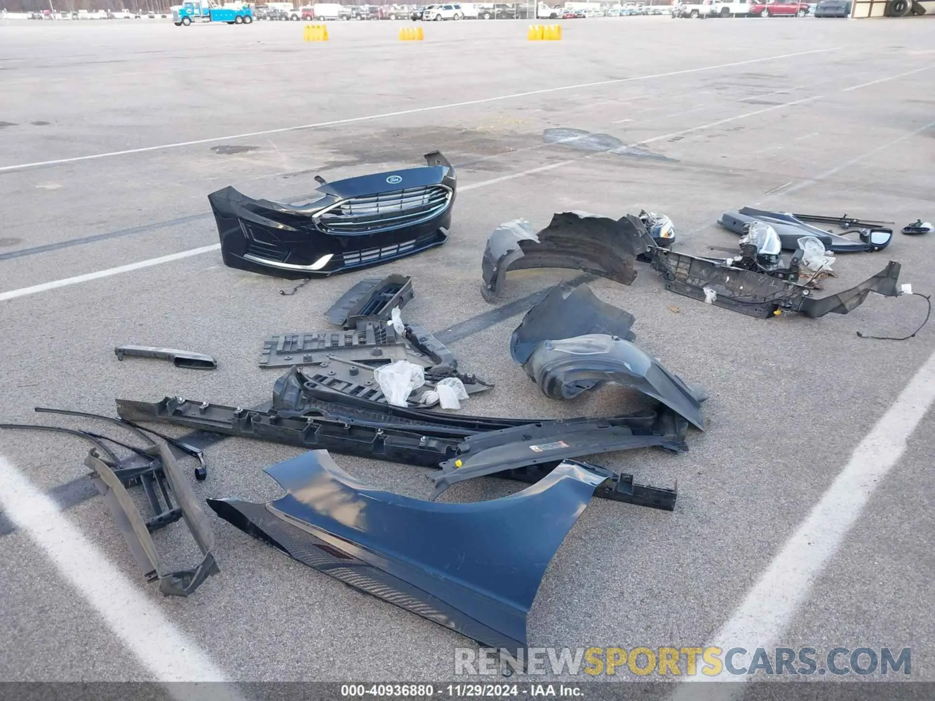 19 Photograph of a damaged car 3FA6P0CD7LR130887 FORD FUSION 2020