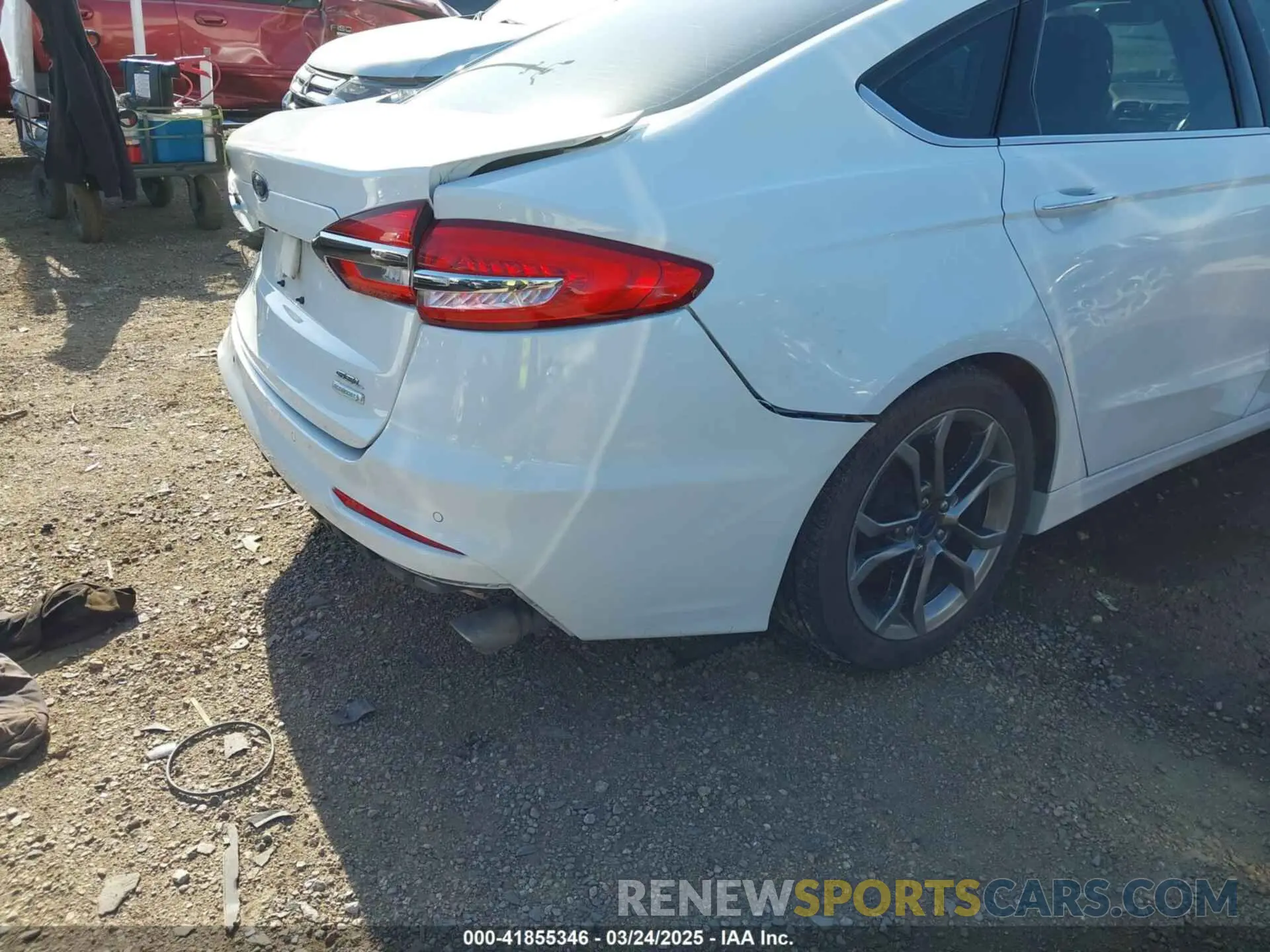 18 Фотография поврежденного автомобиля 3FA6P0CD7LR131781 FORD FUSION 2020