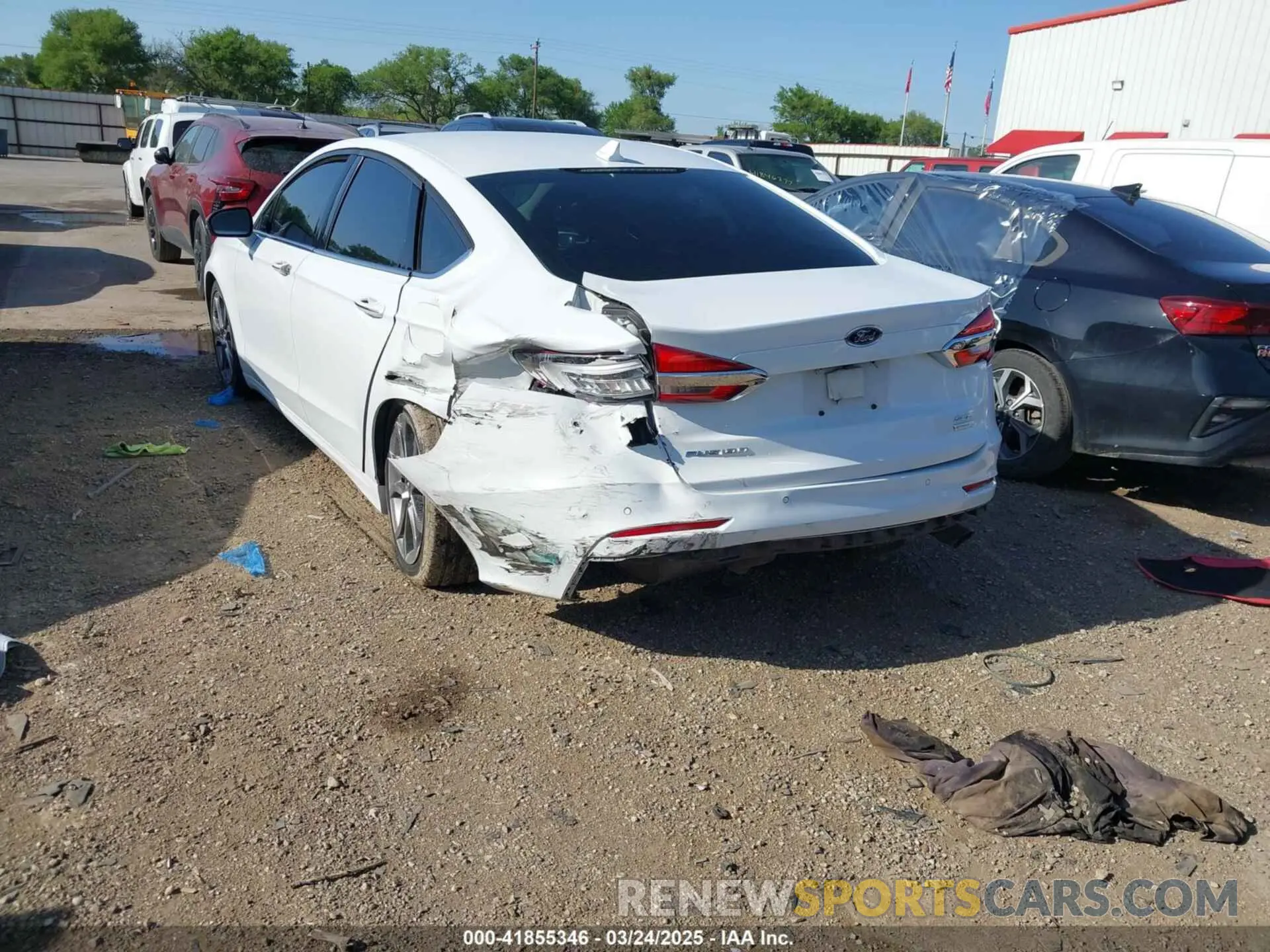 6 Фотография поврежденного автомобиля 3FA6P0CD7LR131781 FORD FUSION 2020