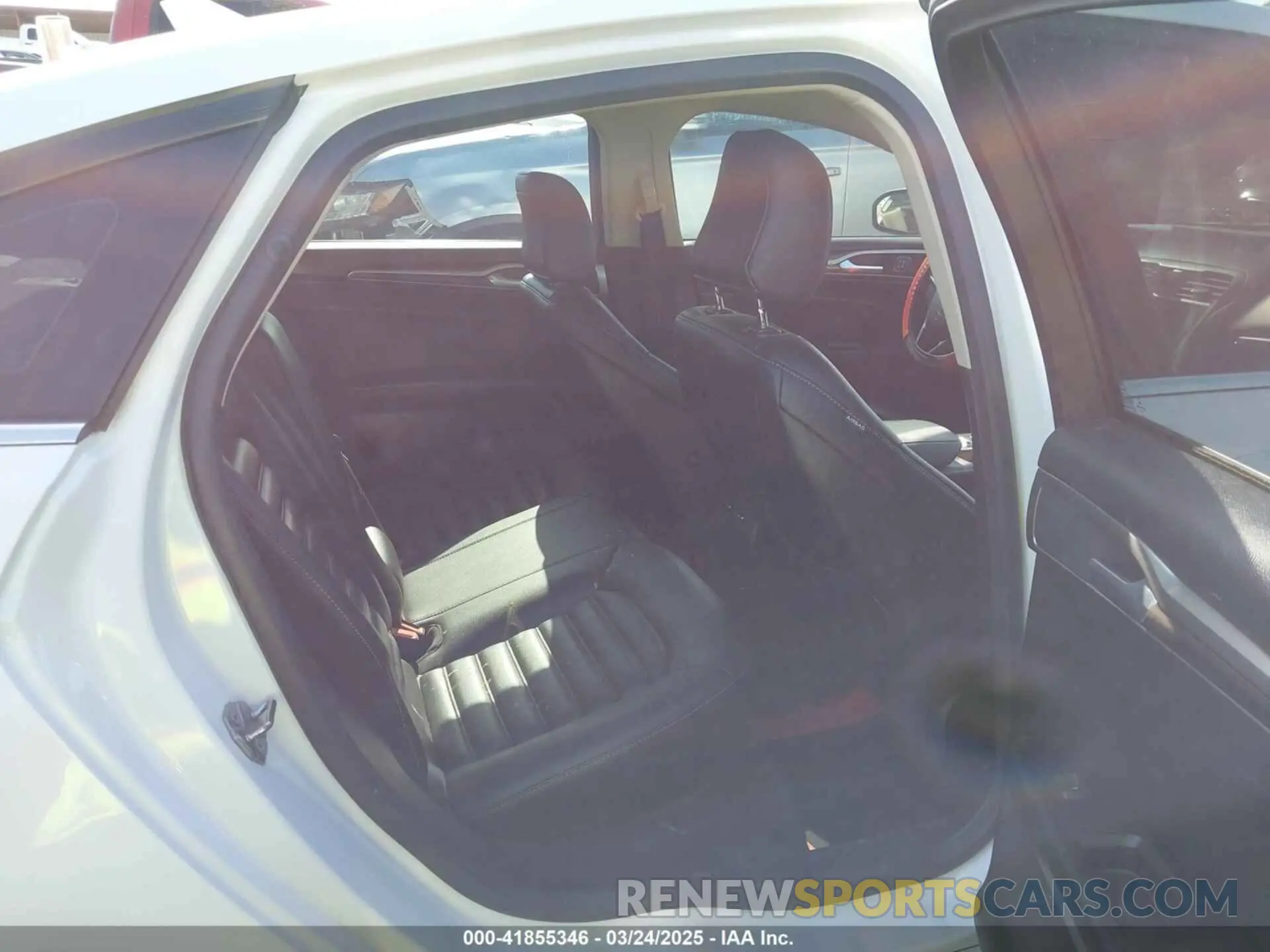 8 Фотография поврежденного автомобиля 3FA6P0CD7LR131781 FORD FUSION 2020