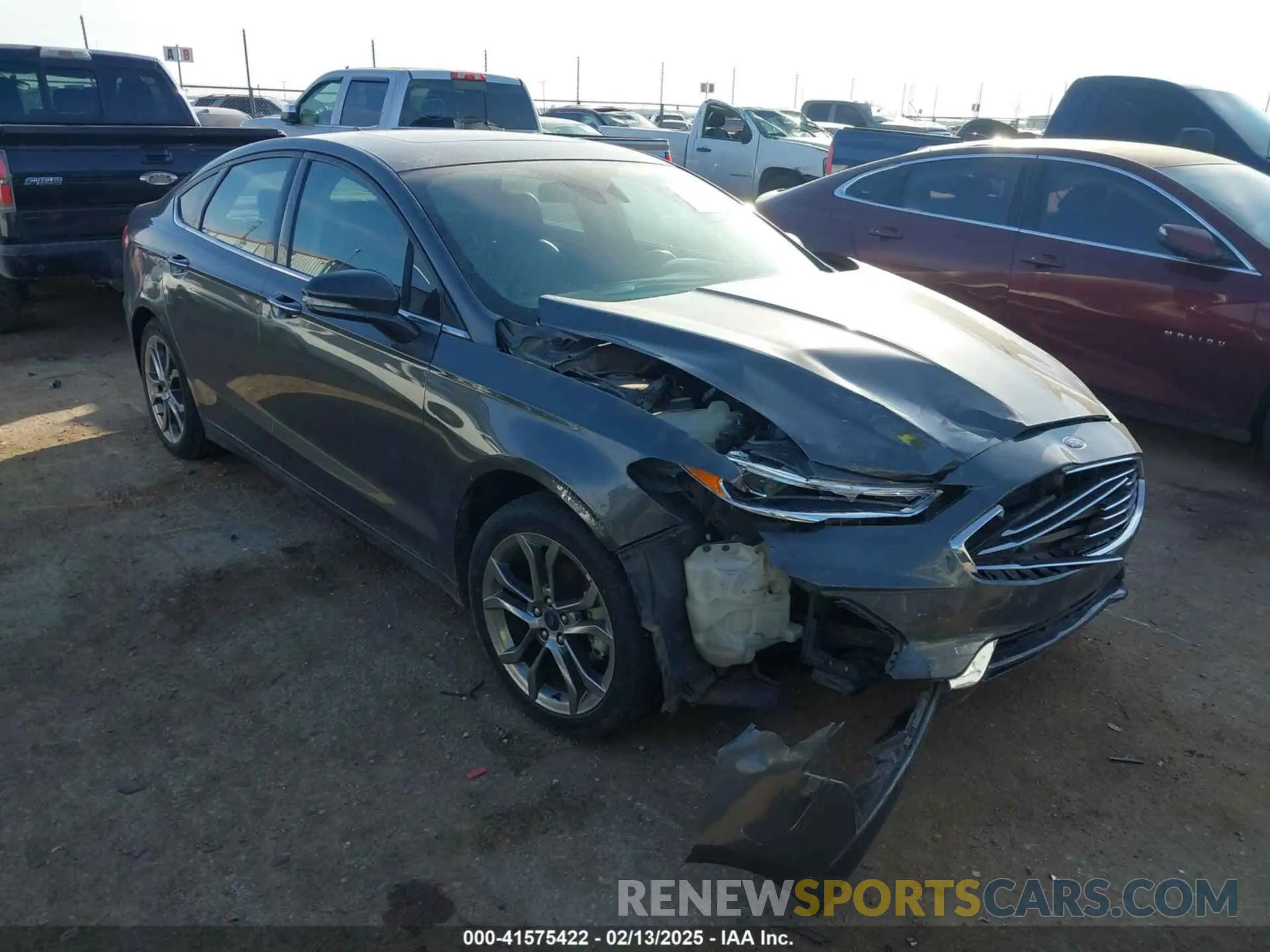 1 Фотография поврежденного автомобиля 3FA6P0CD8LR117551 FORD FUSION 2020