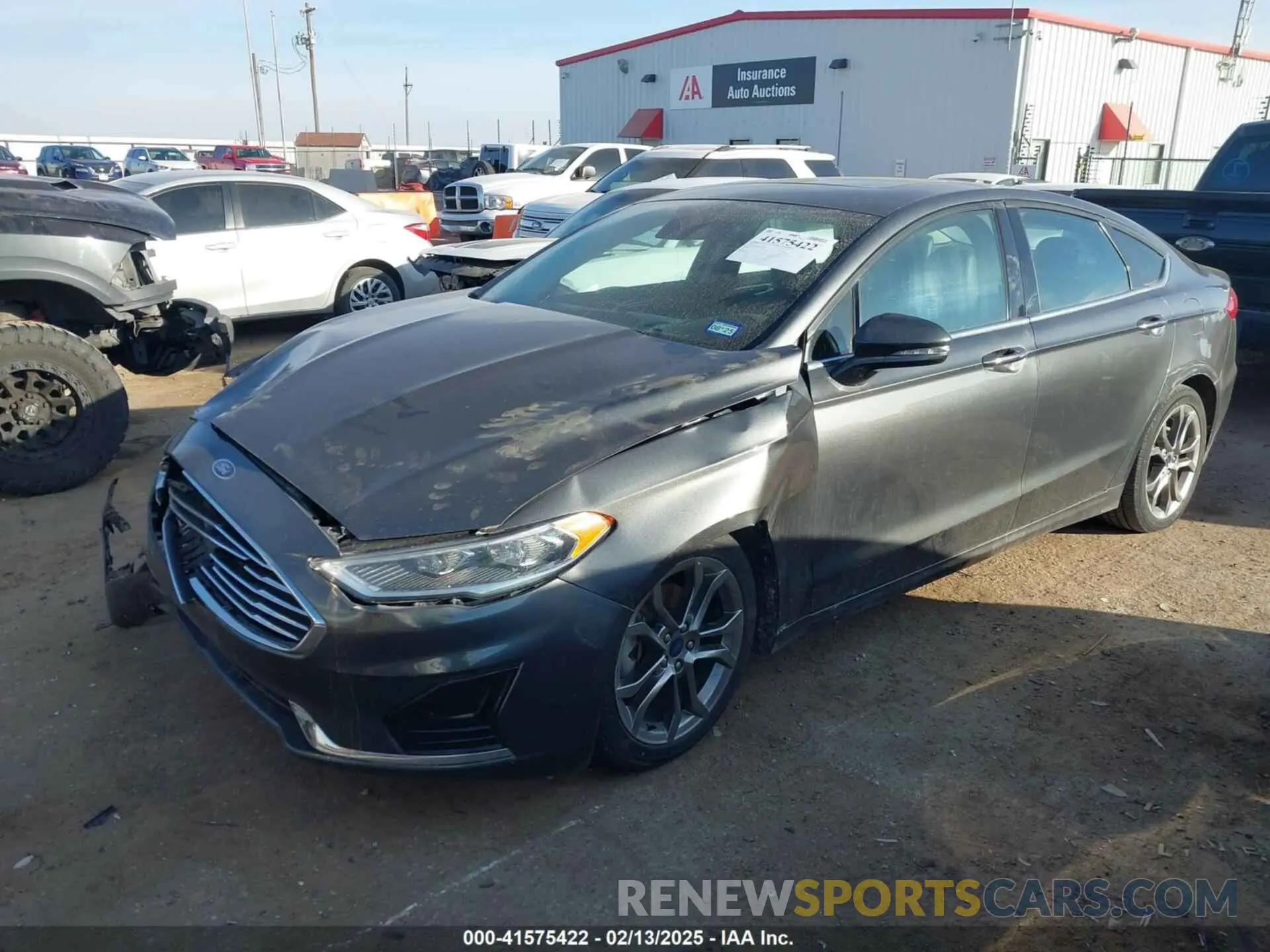 2 Фотография поврежденного автомобиля 3FA6P0CD8LR117551 FORD FUSION 2020
