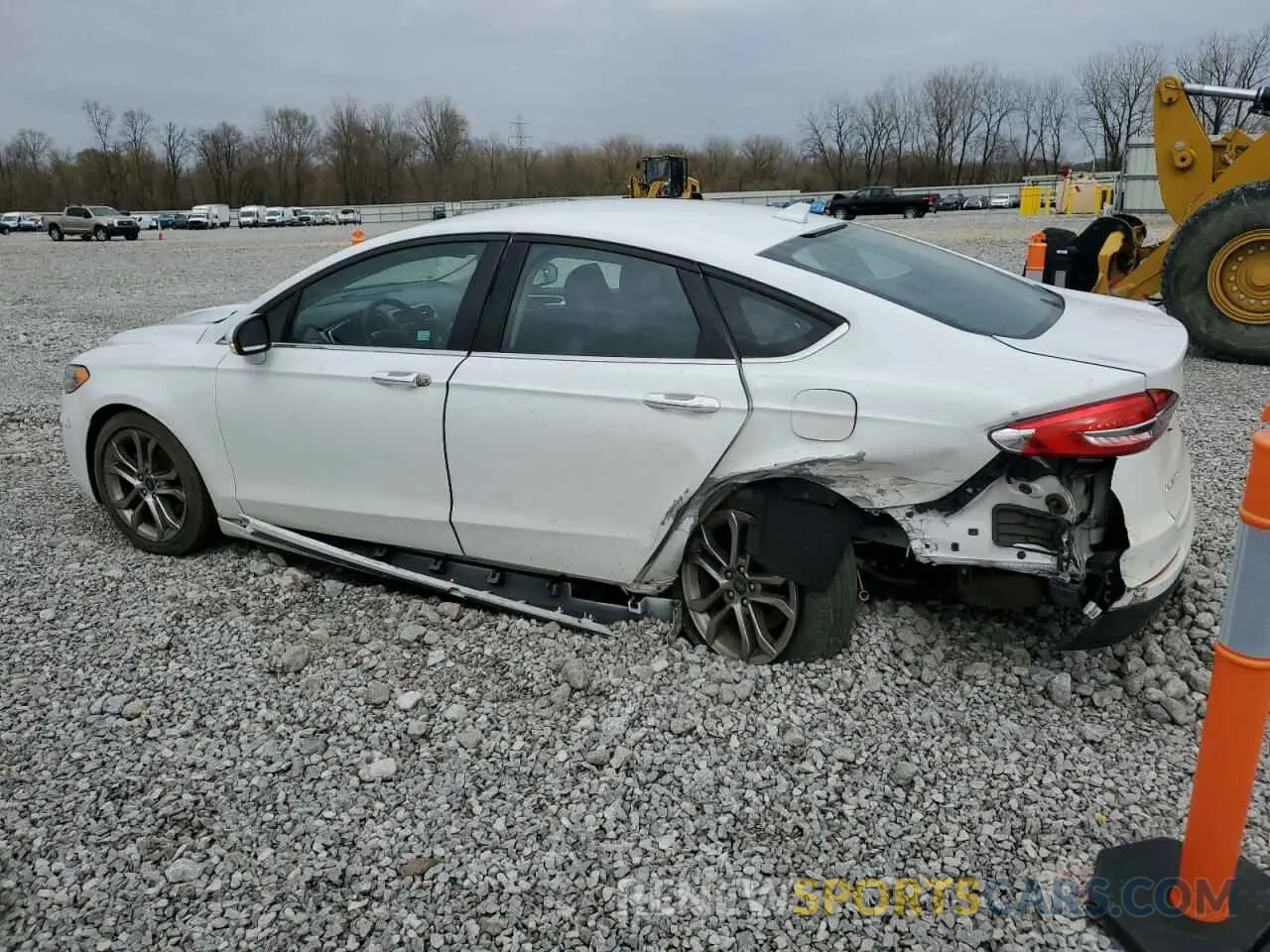 2 Фотография поврежденного автомобиля 3FA6P0CD8LR175501 FORD FUSION 2020