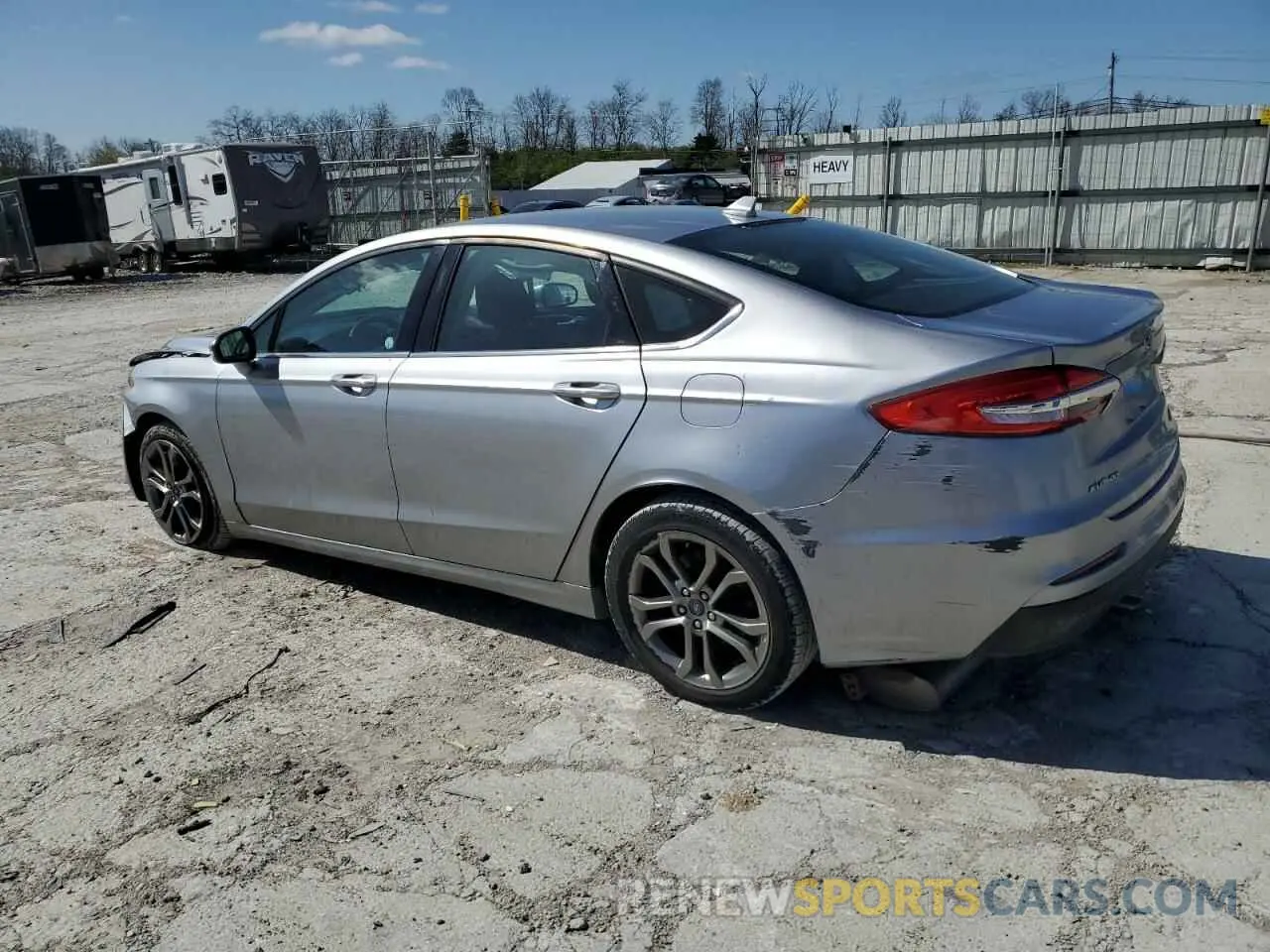 2 Фотография поврежденного автомобиля 3FA6P0CD8LR177264 FORD FUSION 2020