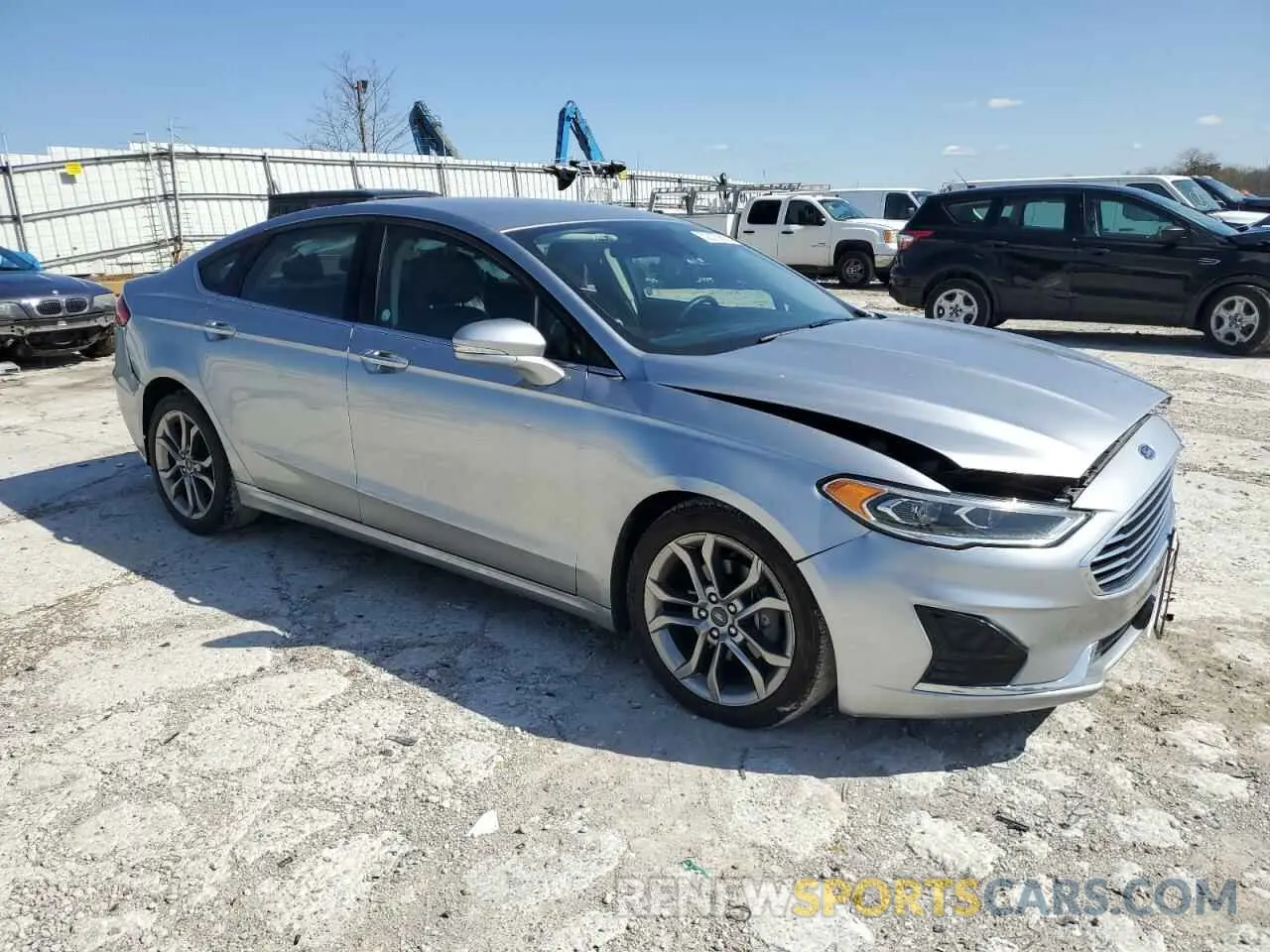 4 Фотография поврежденного автомобиля 3FA6P0CD8LR177264 FORD FUSION 2020