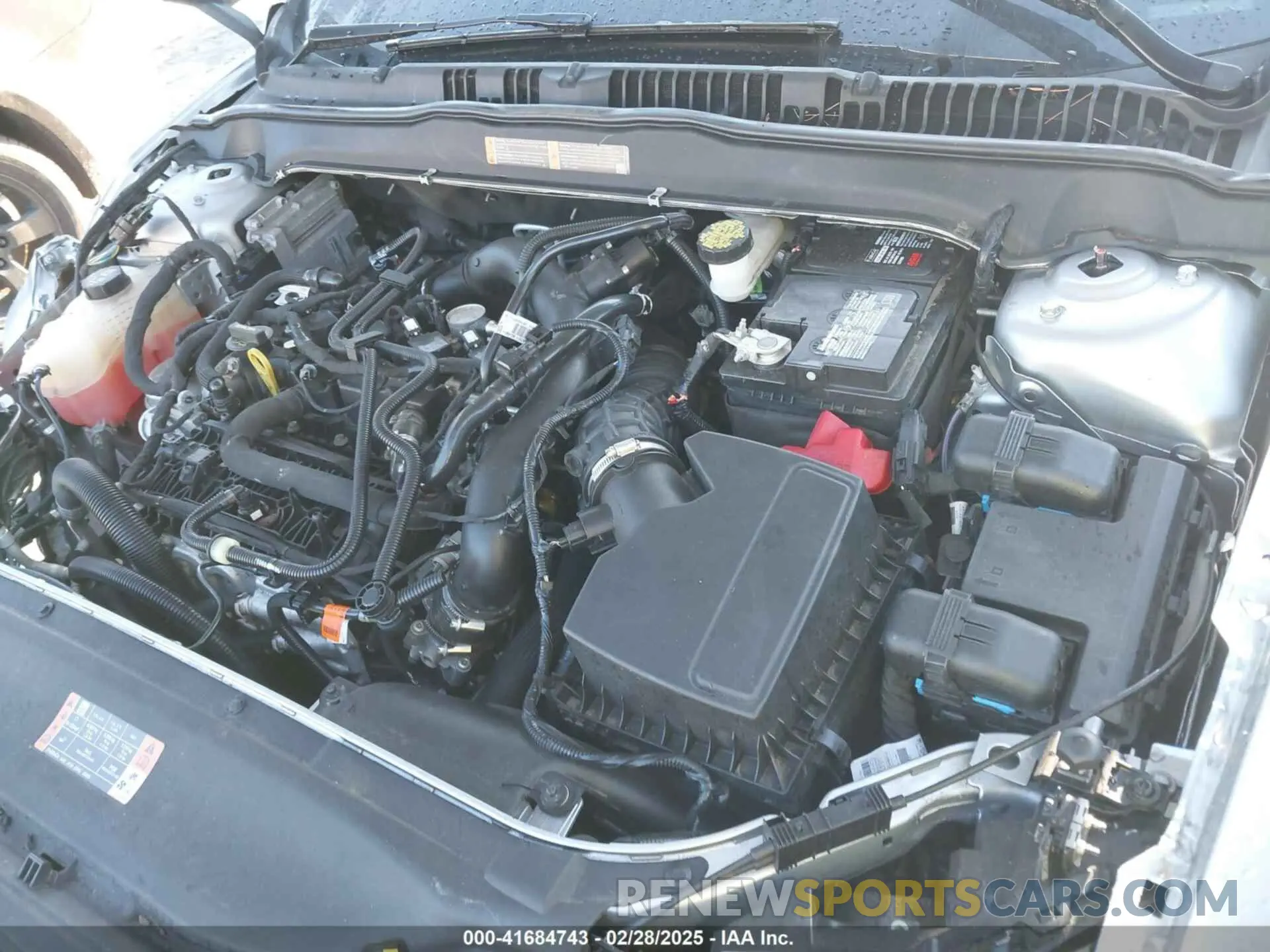 10 Photograph of a damaged car 3FA6P0CD9LR130972 FORD FUSION 2020