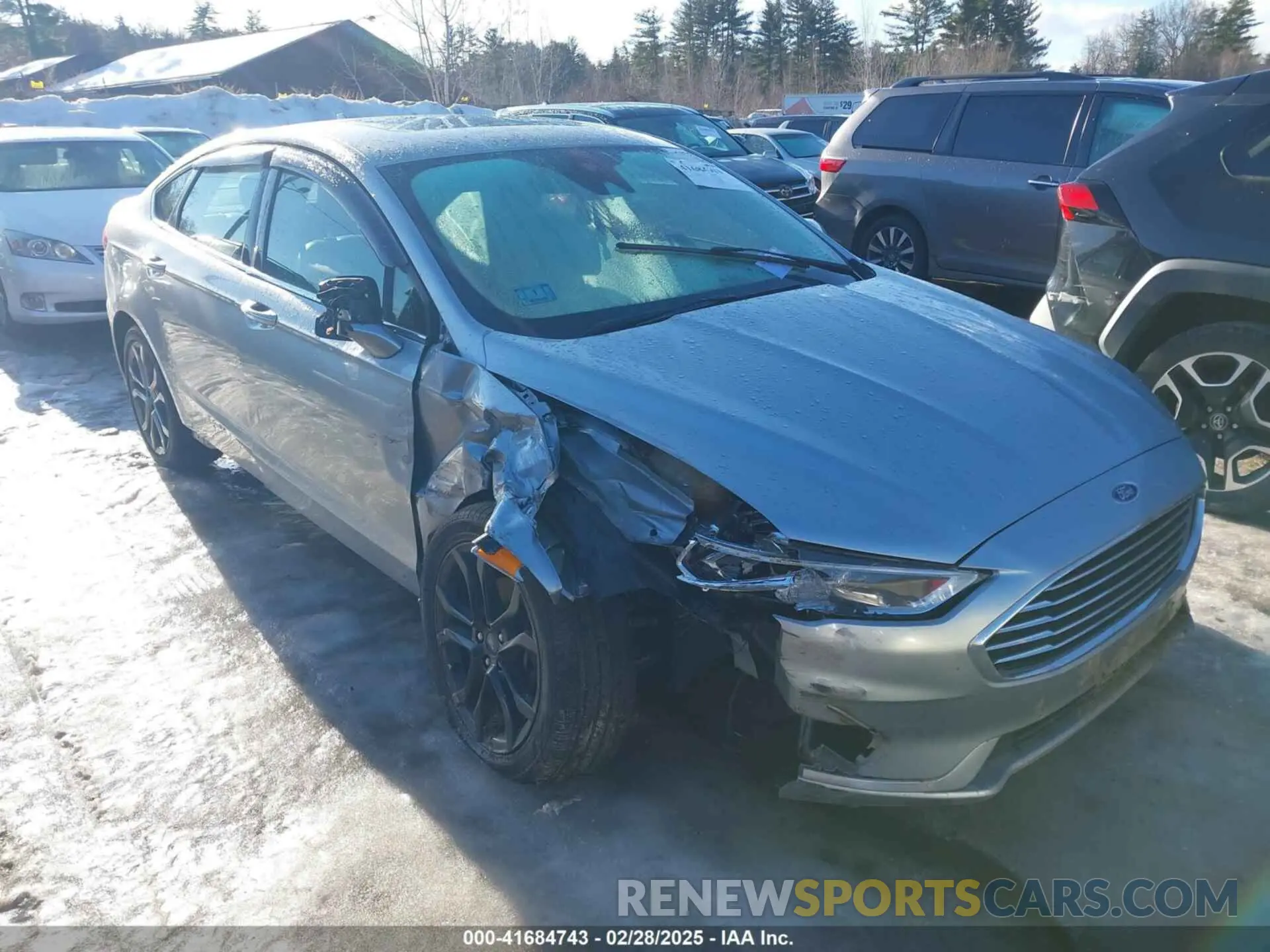 12 Photograph of a damaged car 3FA6P0CD9LR130972 FORD FUSION 2020