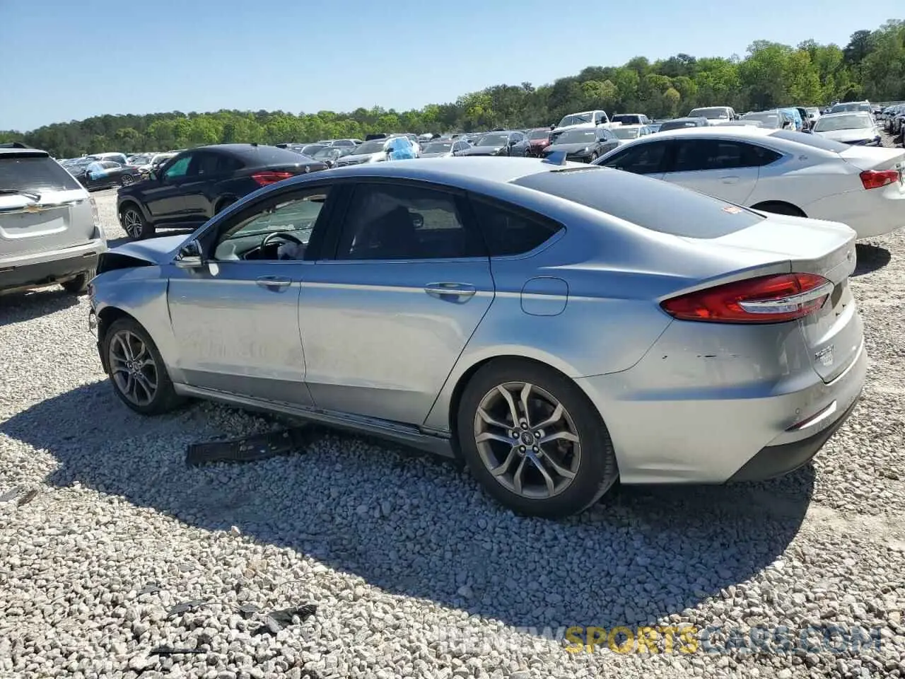 2 Фотография поврежденного автомобиля 3FA6P0CD9LR208103 FORD FUSION 2020