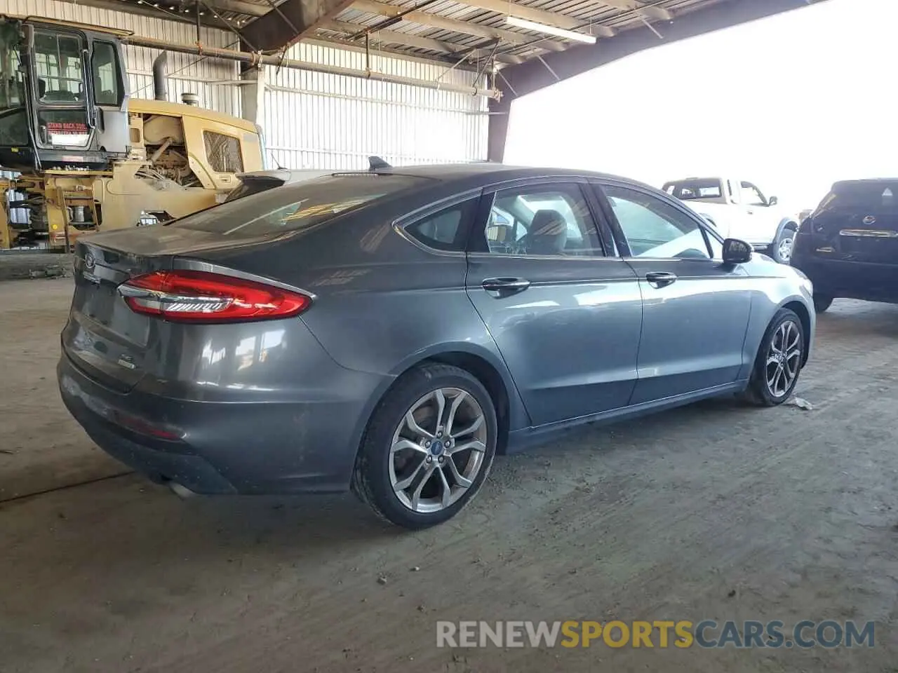 3 Фотография поврежденного автомобиля 3FA6P0CDXLR114179 FORD FUSION 2020