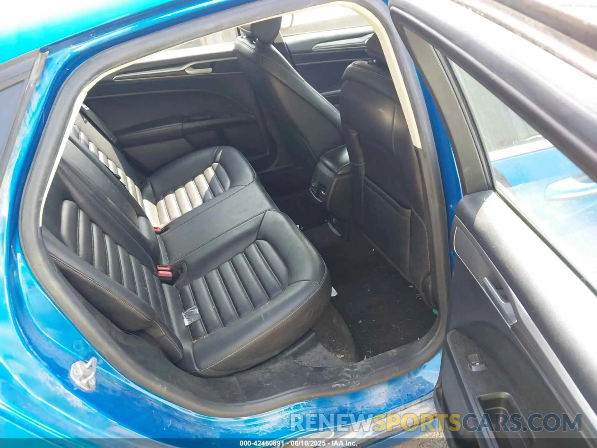 8 Photograph of a damaged car 3FA6P0CDXLR193109 FORD FUSION 2020