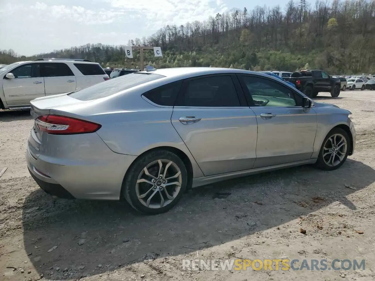 3 Фотография поврежденного автомобиля 3FA6P0CDXLR193322 FORD FUSION 2020
